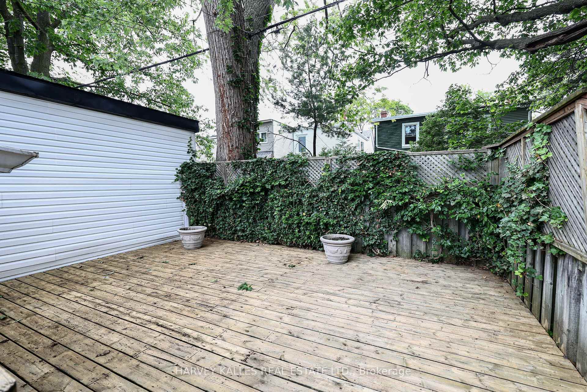 638 Milverton Boulevard, Toronto