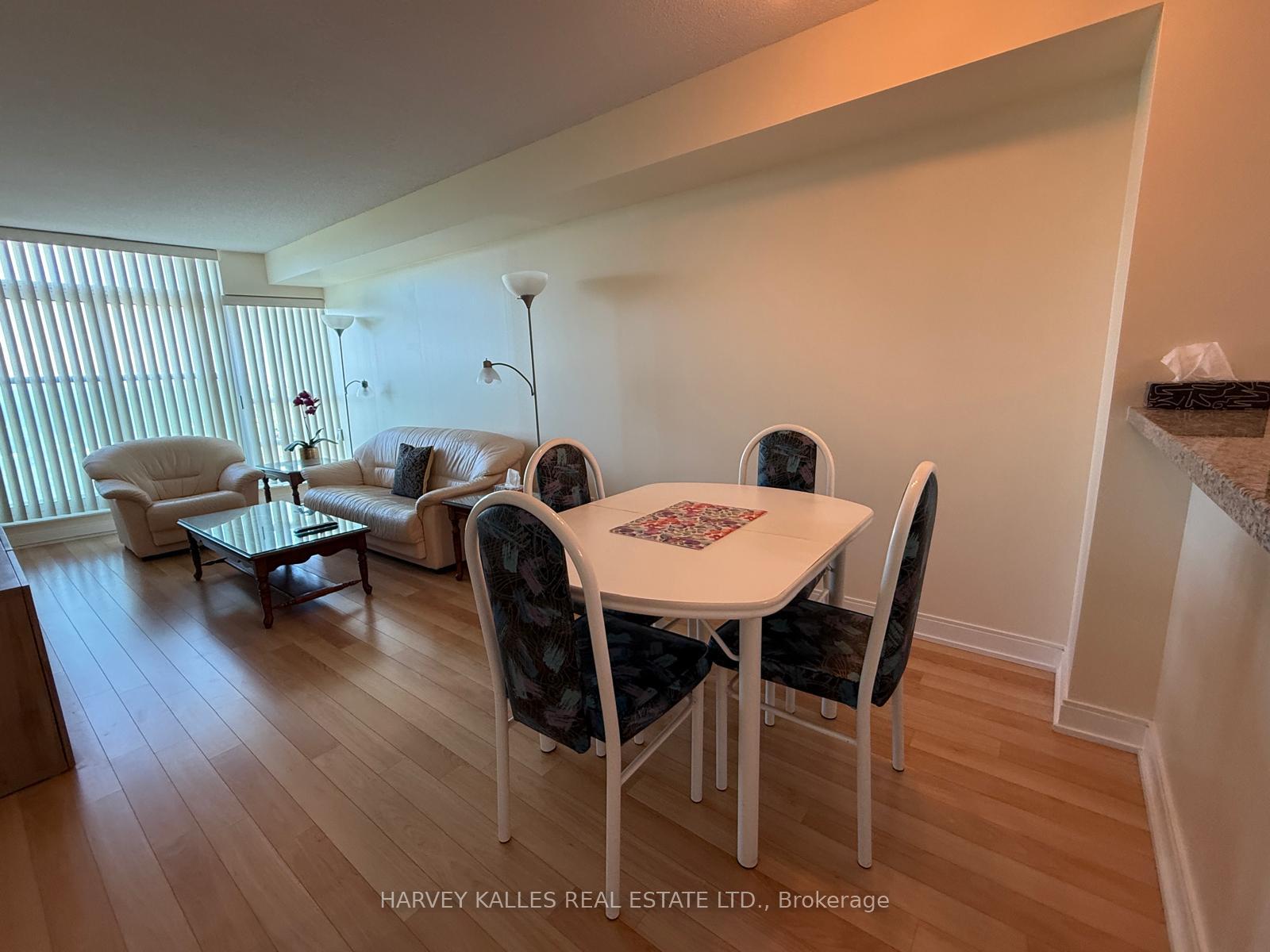238 Bonis Avenue 1915, Toronto Unit: 1915