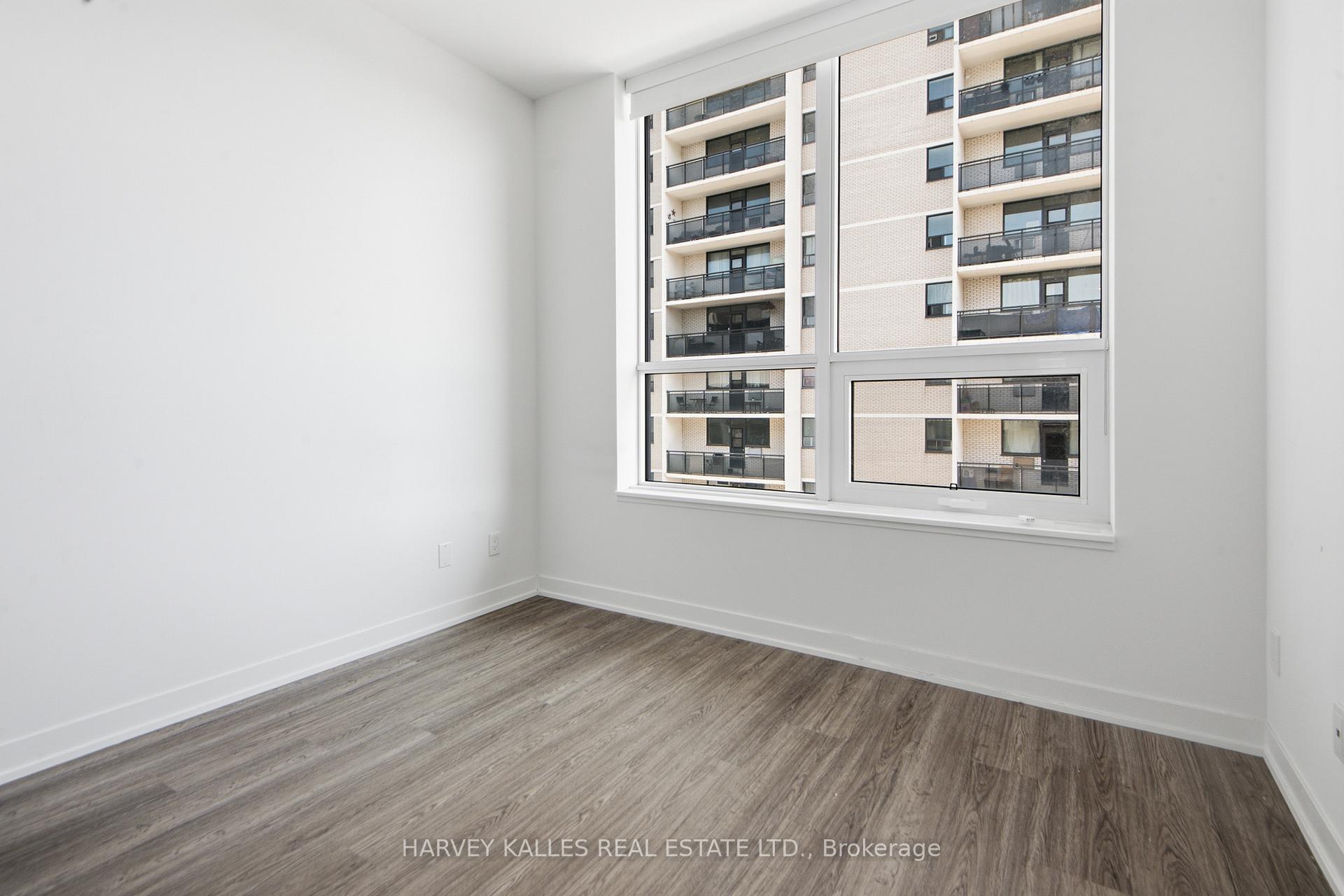 94 Eastdale Avenue 524, Toronto Unit: 524