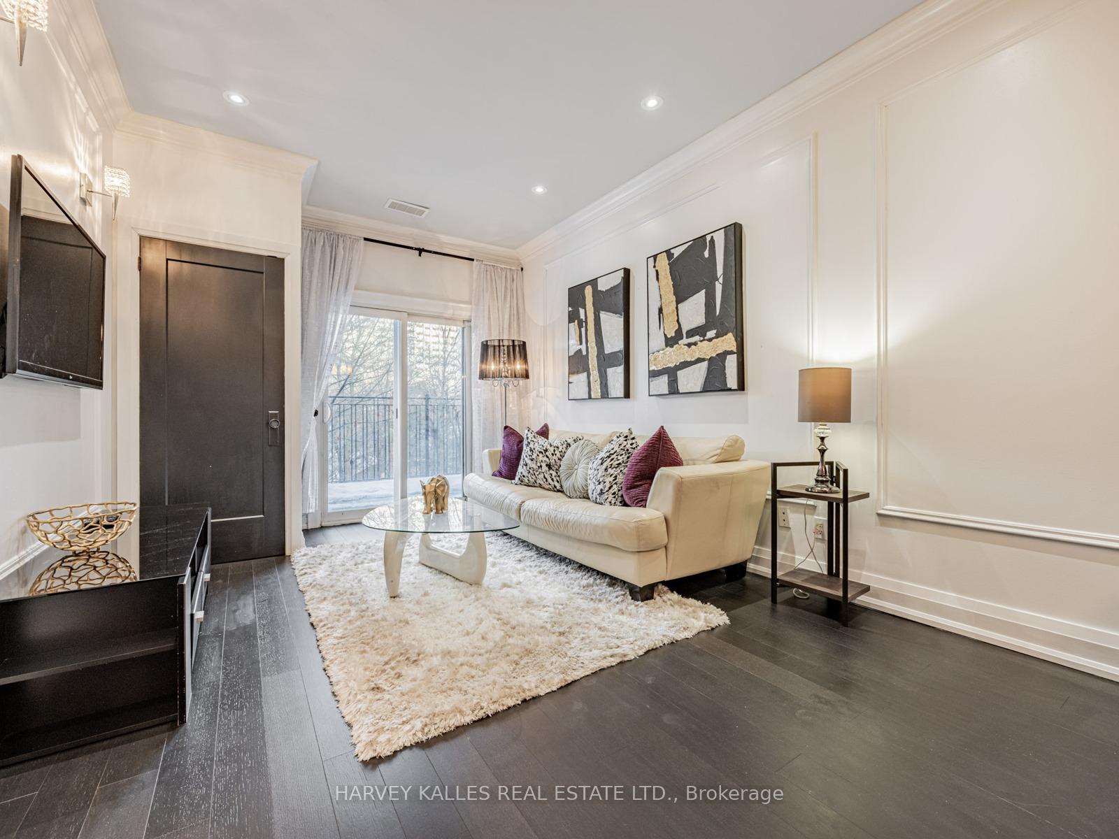 2351 Kennedy Road 126, Toronto Unit: 126