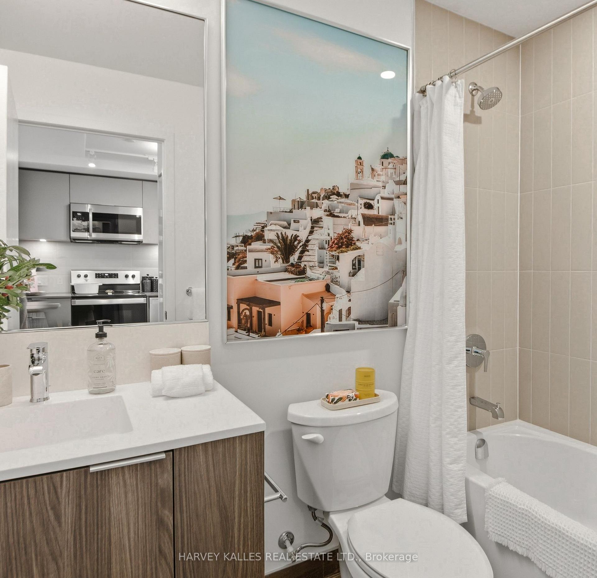 100 Eastdale Avenue 1602, Toronto Unit: 1602