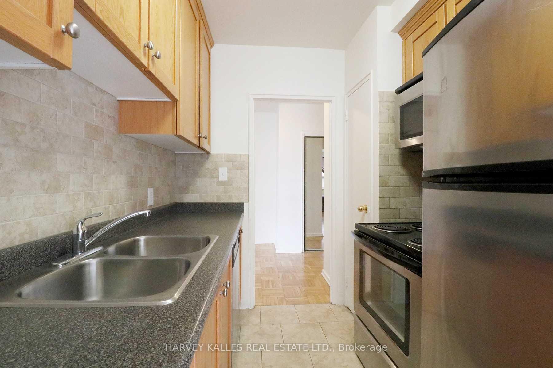 1751 Victoria Park Avenue 303, Toronto Unit: 303