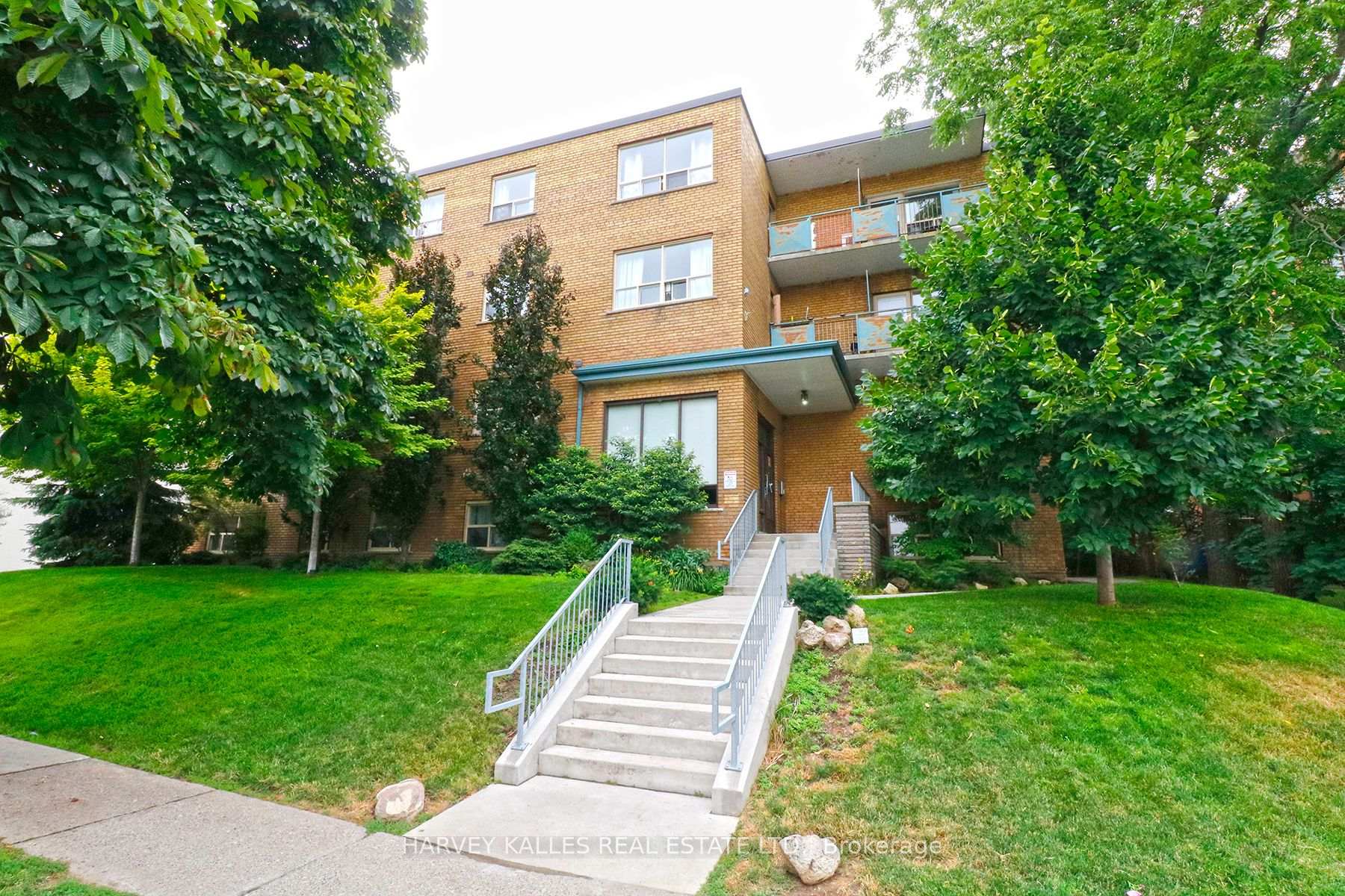 1751 Victoria Park Avenue 107, Toronto Unit: 107