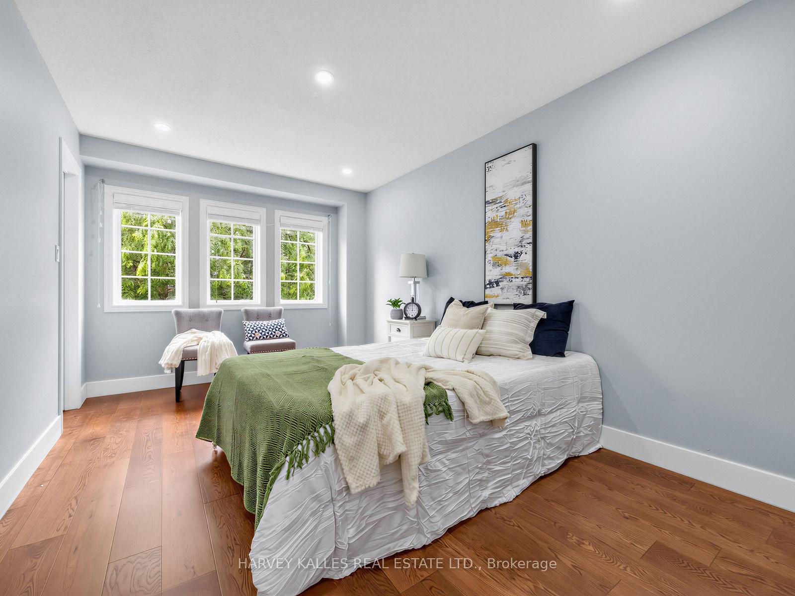 2120 Erin Gate Boulevard Main/Upper