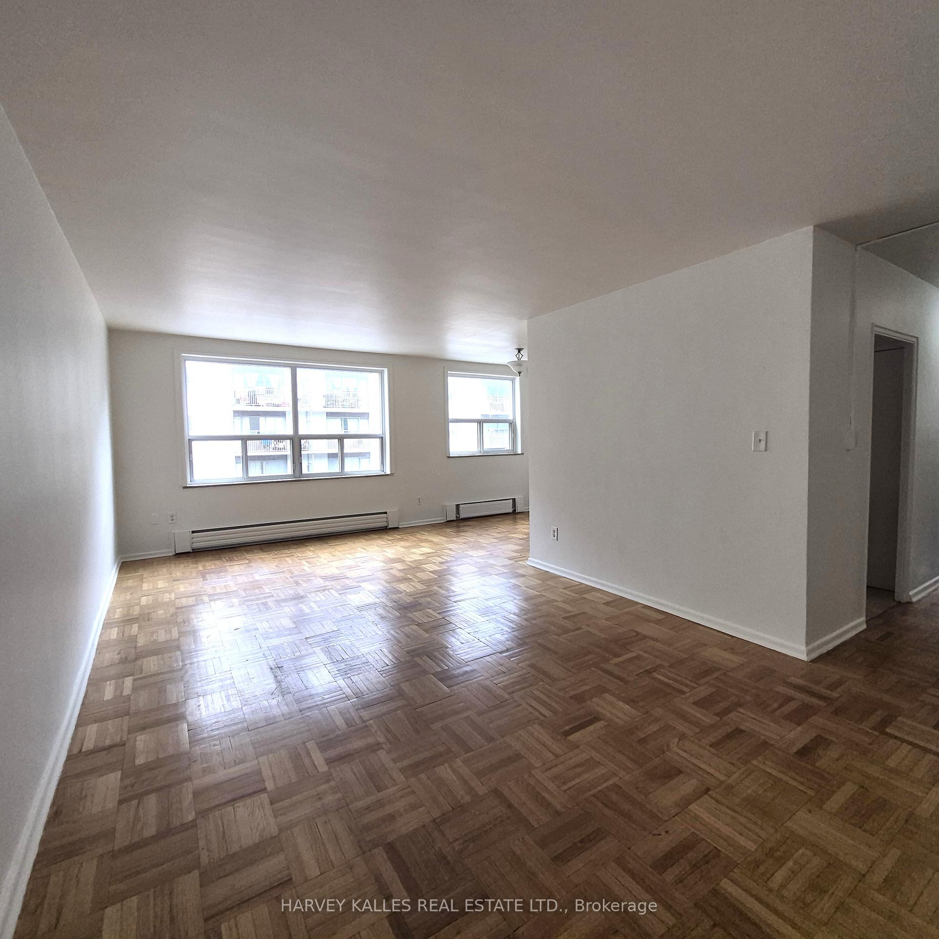 1751 Victoria Pk Avenue 204, Toronto Unit: 204