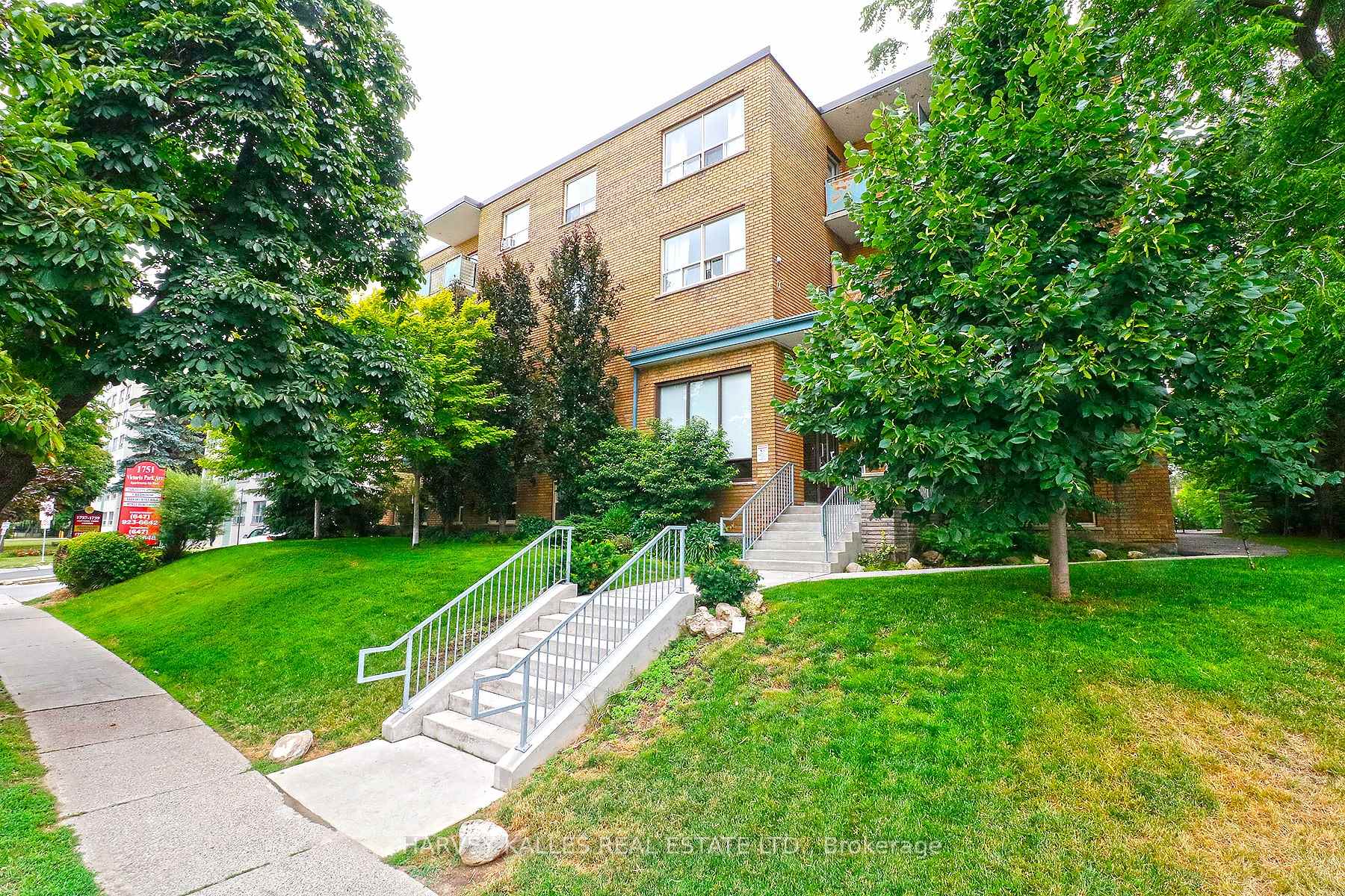 1751 Victoria Pk Avenue 204, Toronto Unit: 204