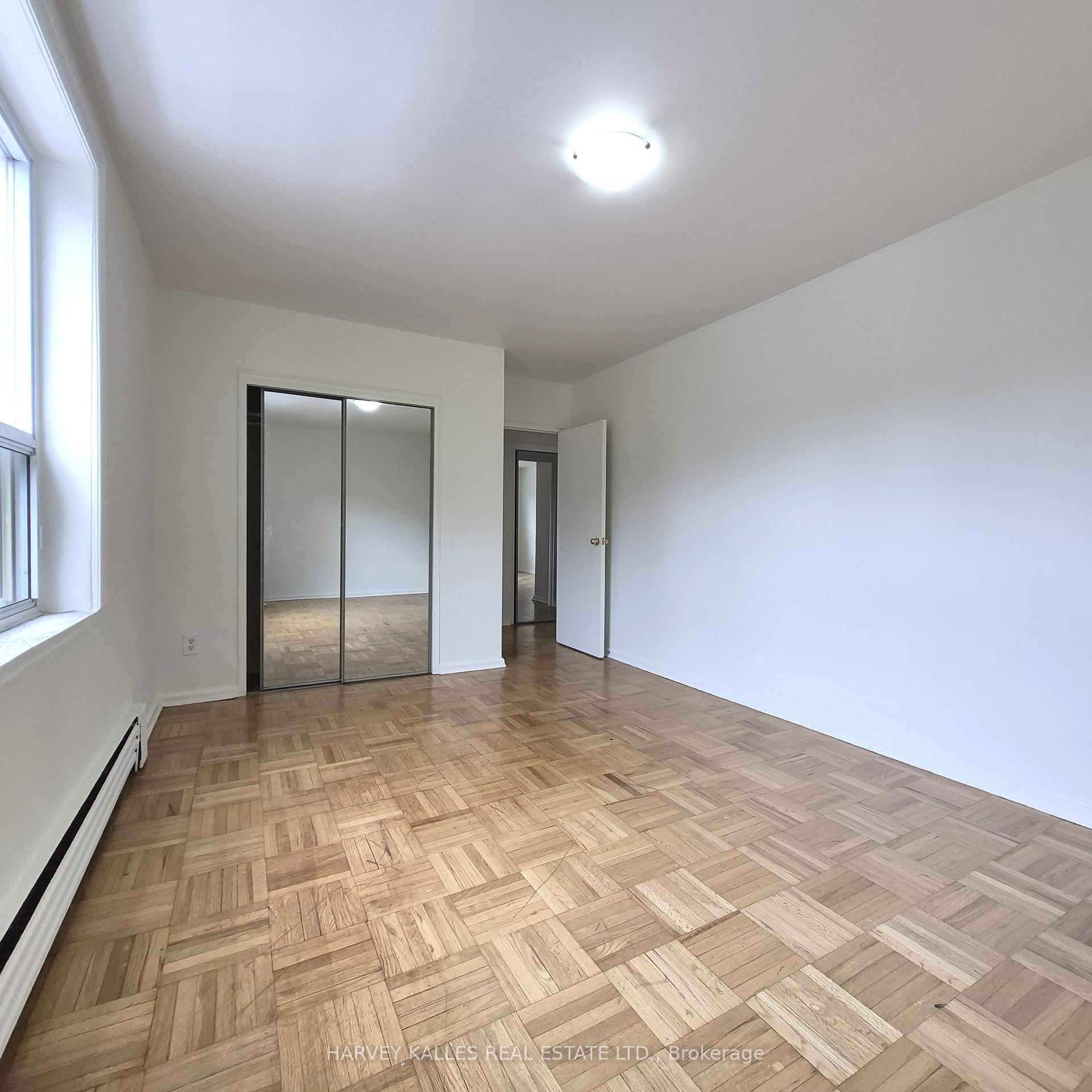 1751 Victoria Pk Avenue 204, Toronto Unit: 204