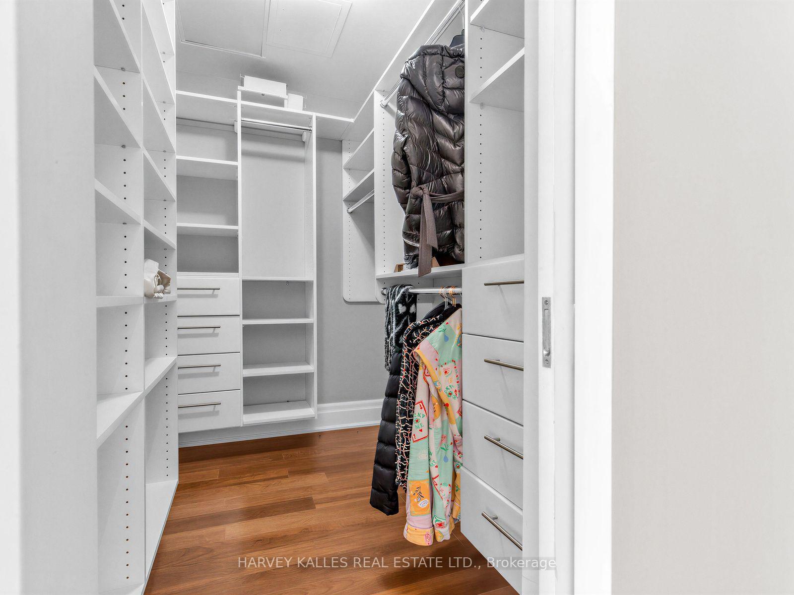 1 Rainsford Road 404, Toronto Unit: 404