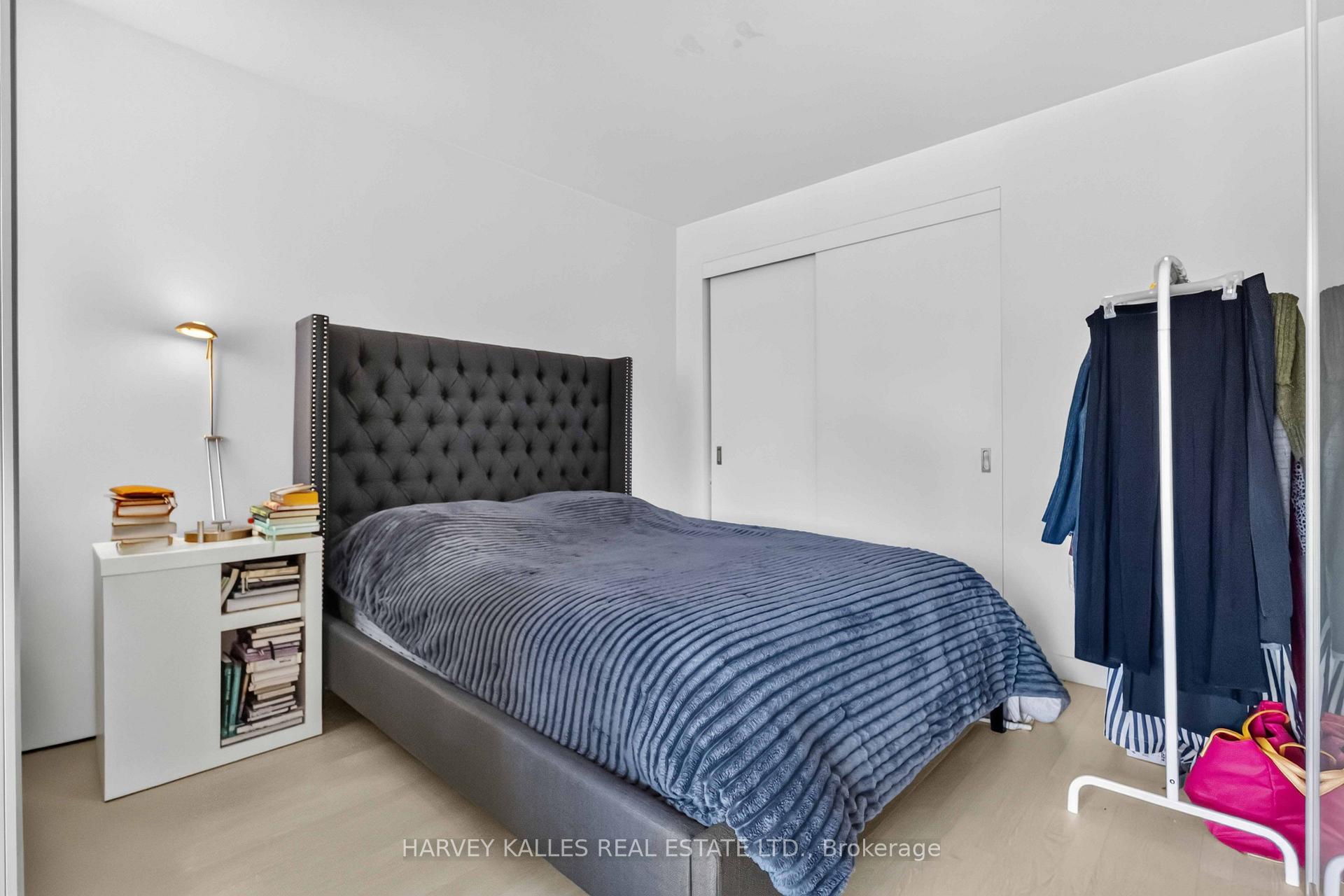 246 Logan Avenue 325, Toronto Unit: 325
