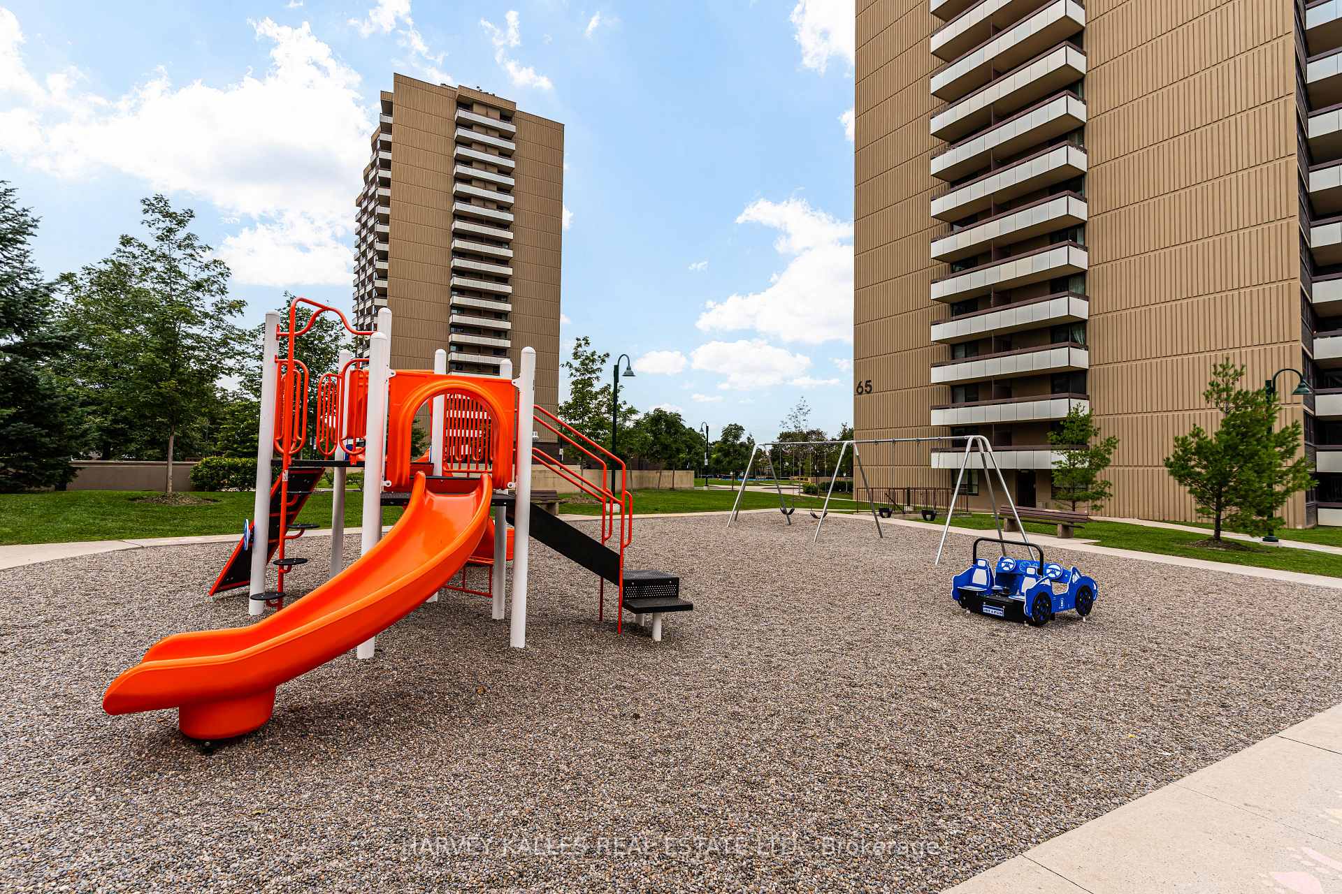 65 Huntingdale Boulevard 103, Toronto Unit: 103