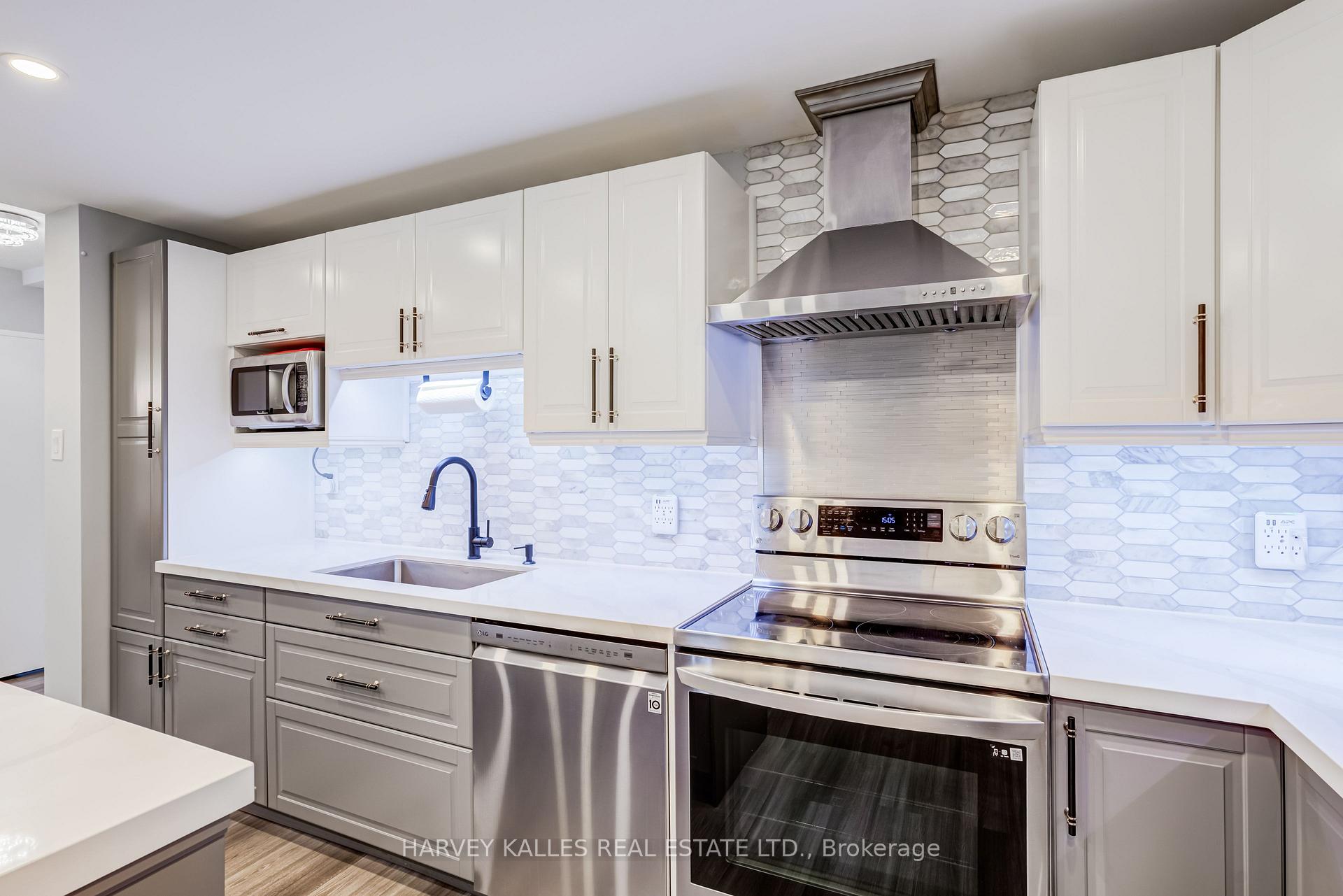 65 Huntingdale Boulevard 103, Toronto Unit: 103