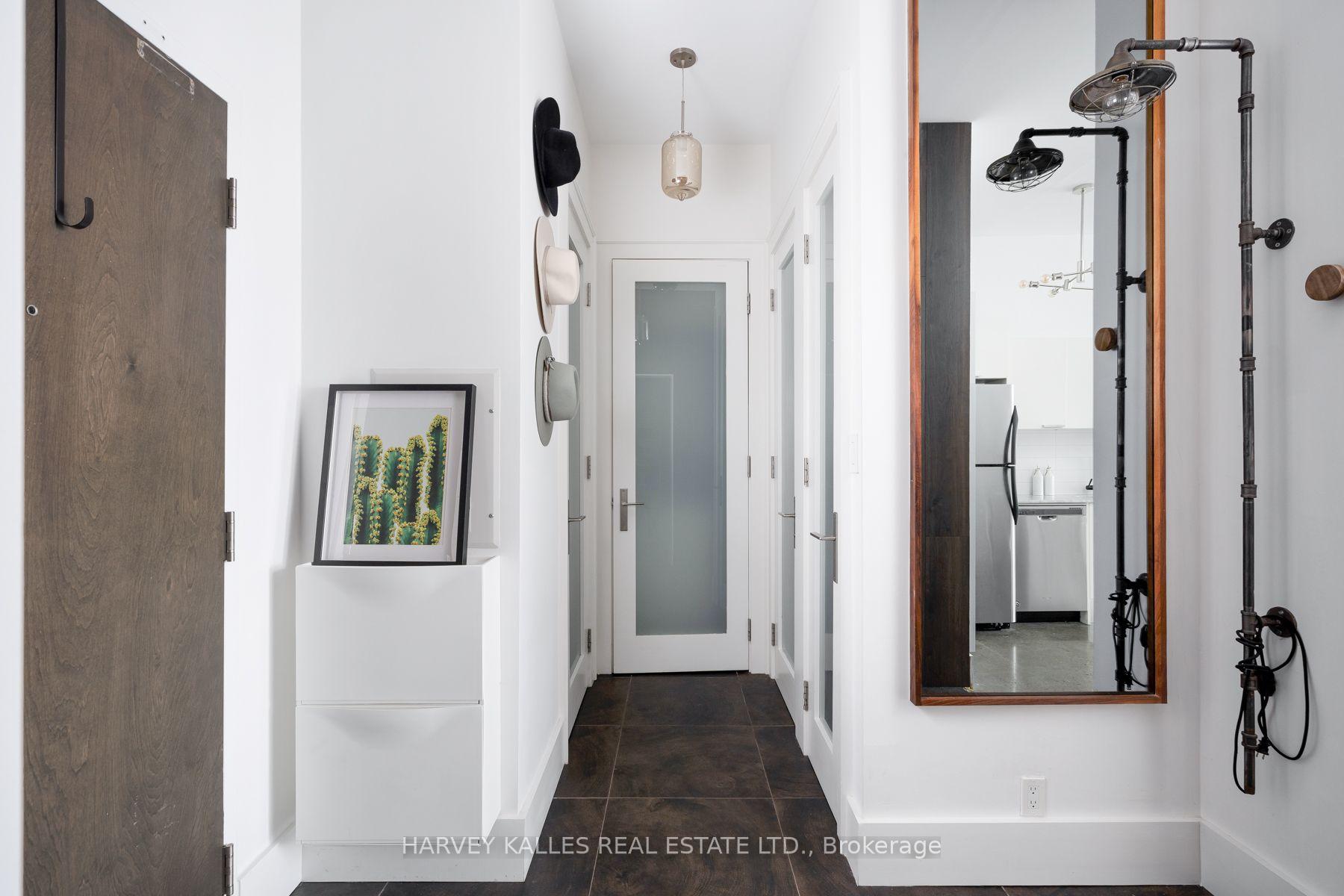 625 Queen Street E 410, Toronto Unit: 410