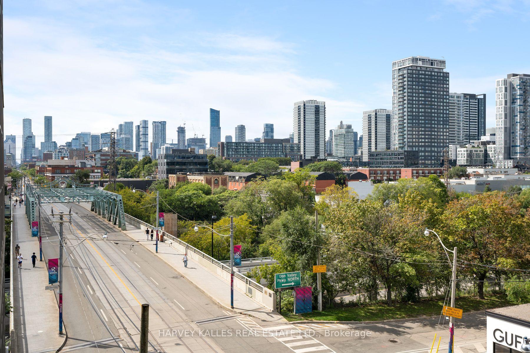 625 Queen Street E 410, Toronto Unit: 410
