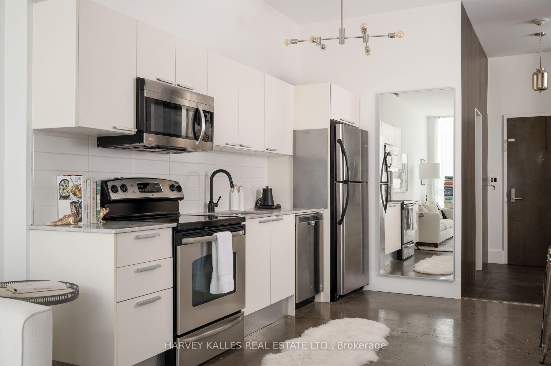 625 Queen Street E 410, Toronto Unit: 410