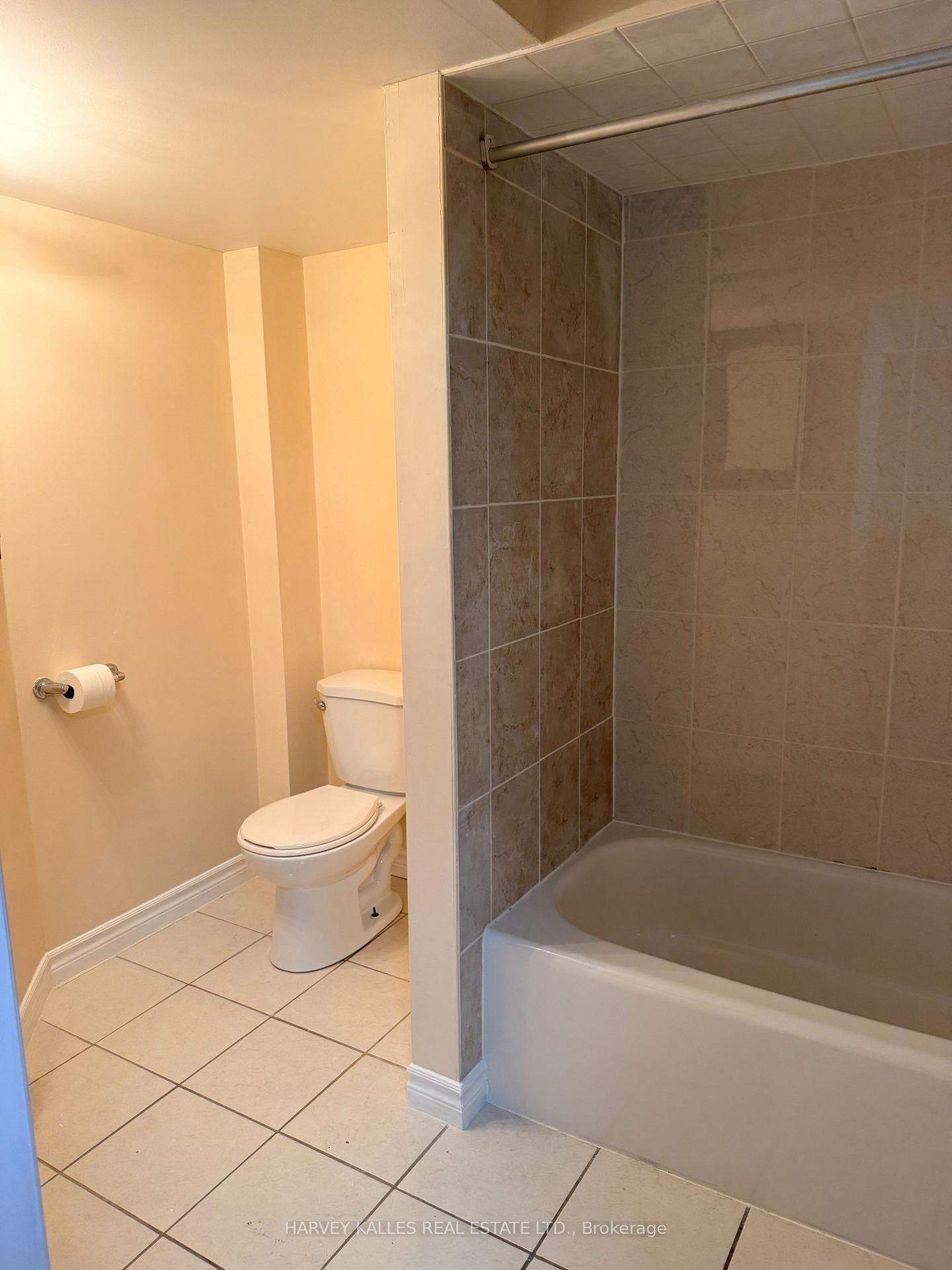 100 Misty Hills Trail Basement, Toronto Unit: Basement