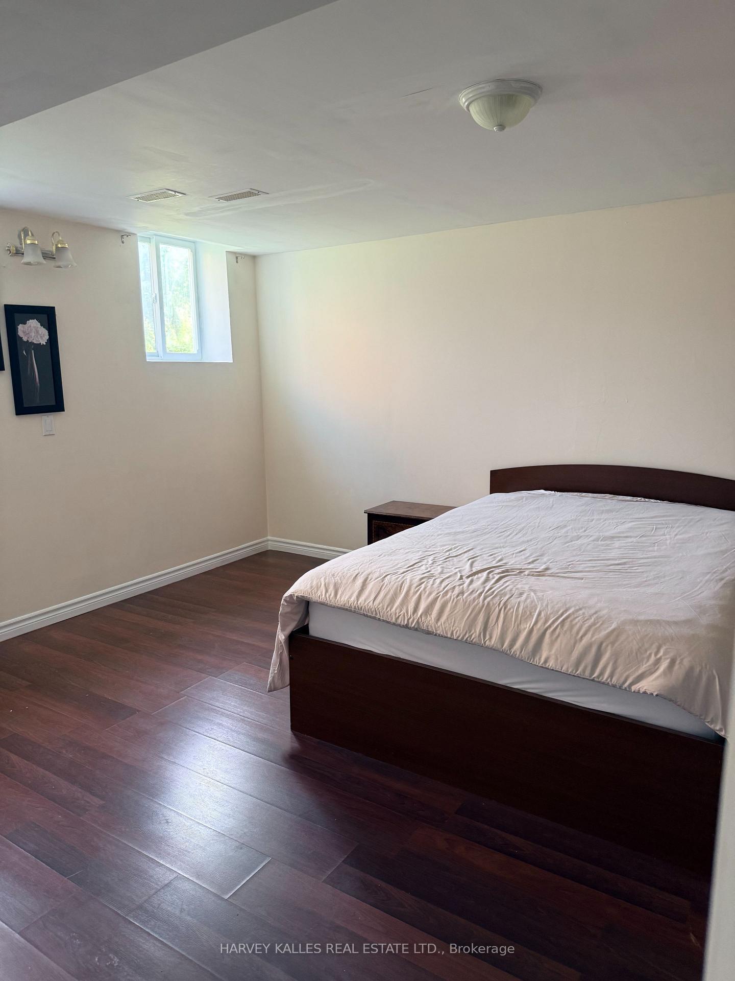 100 Misty Hills Trail Basement, Toronto Unit: Basement