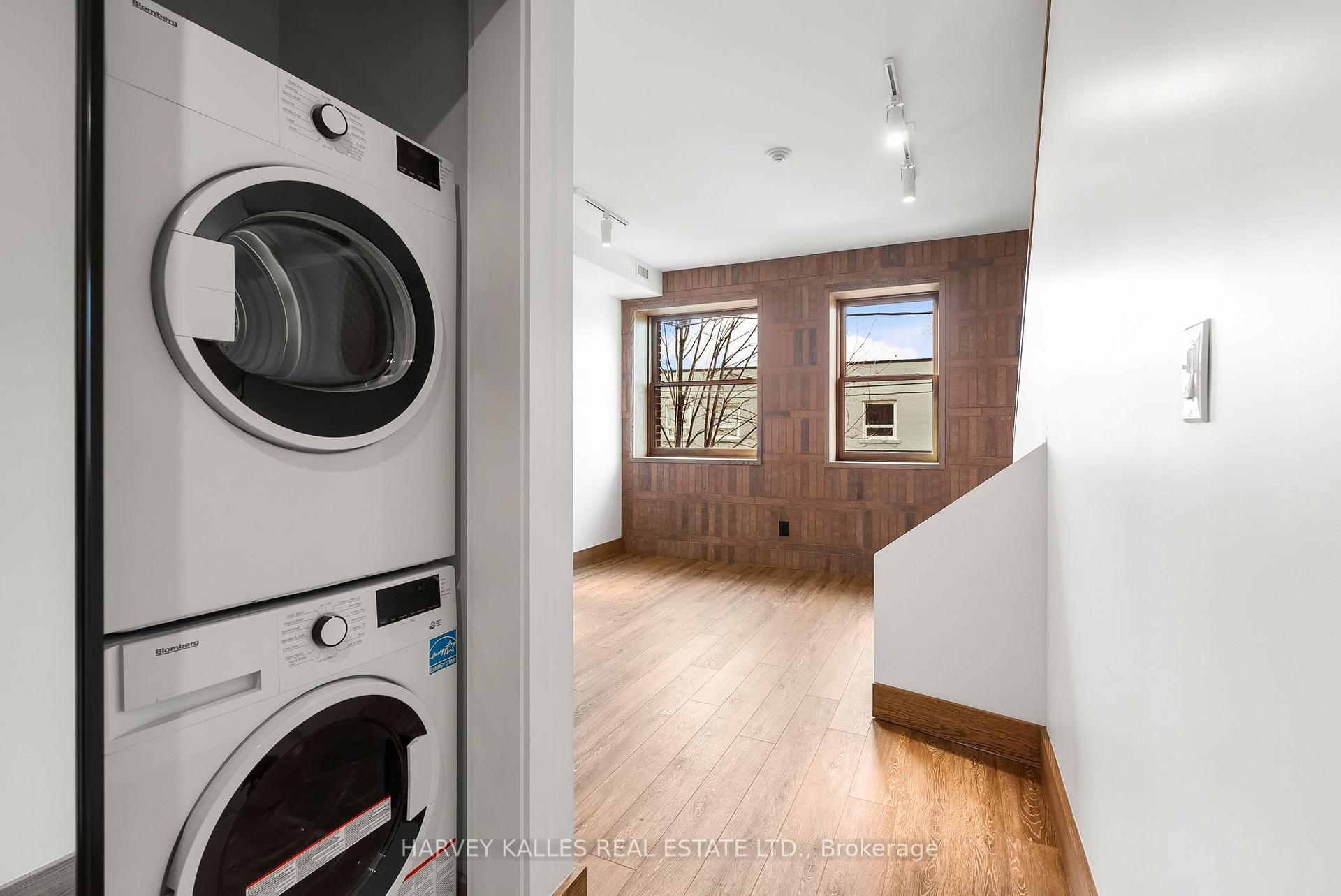 663 Greenwood Avenue One, Toronto Unit: One