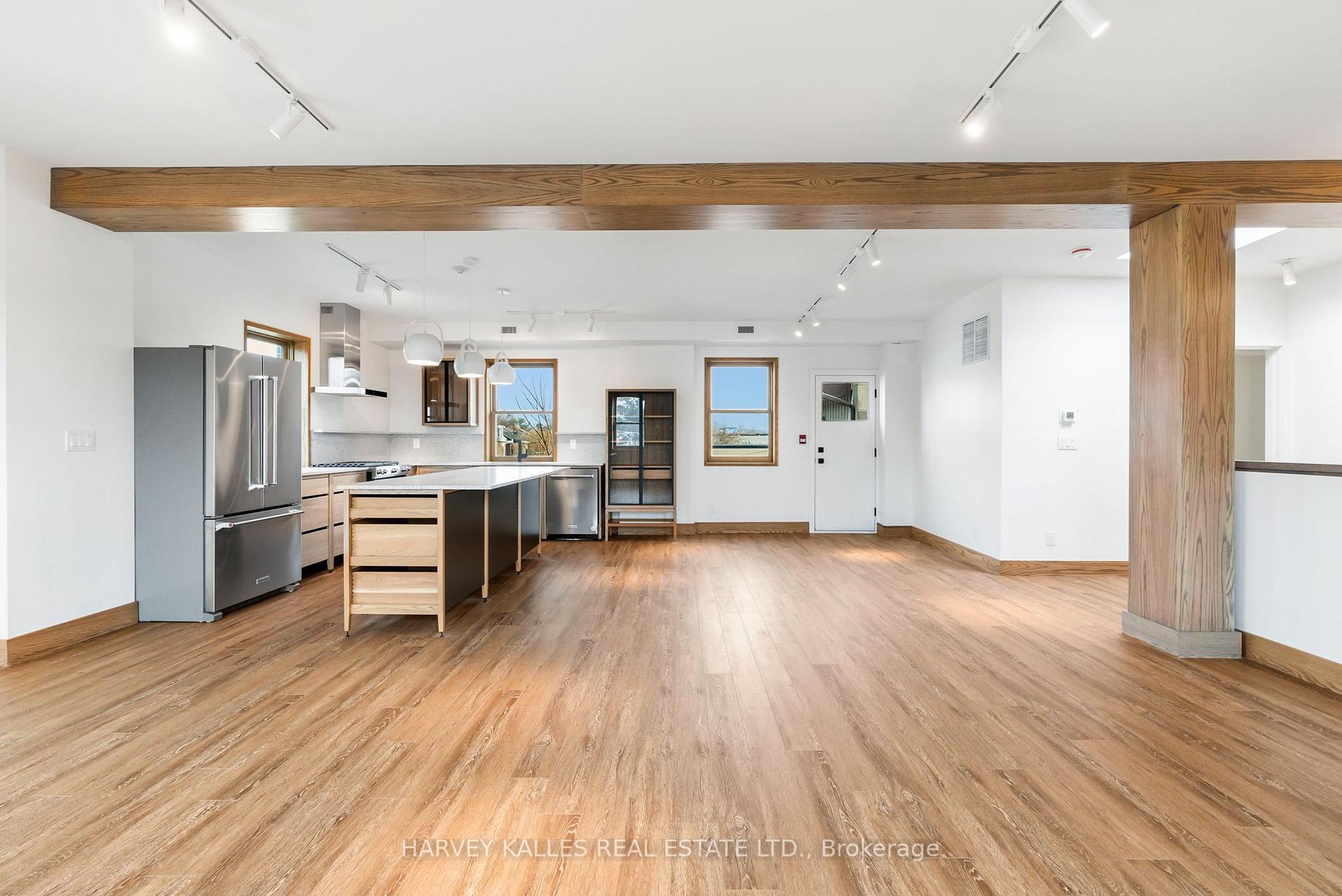 663 Greenwood Avenue One, Toronto Unit: One