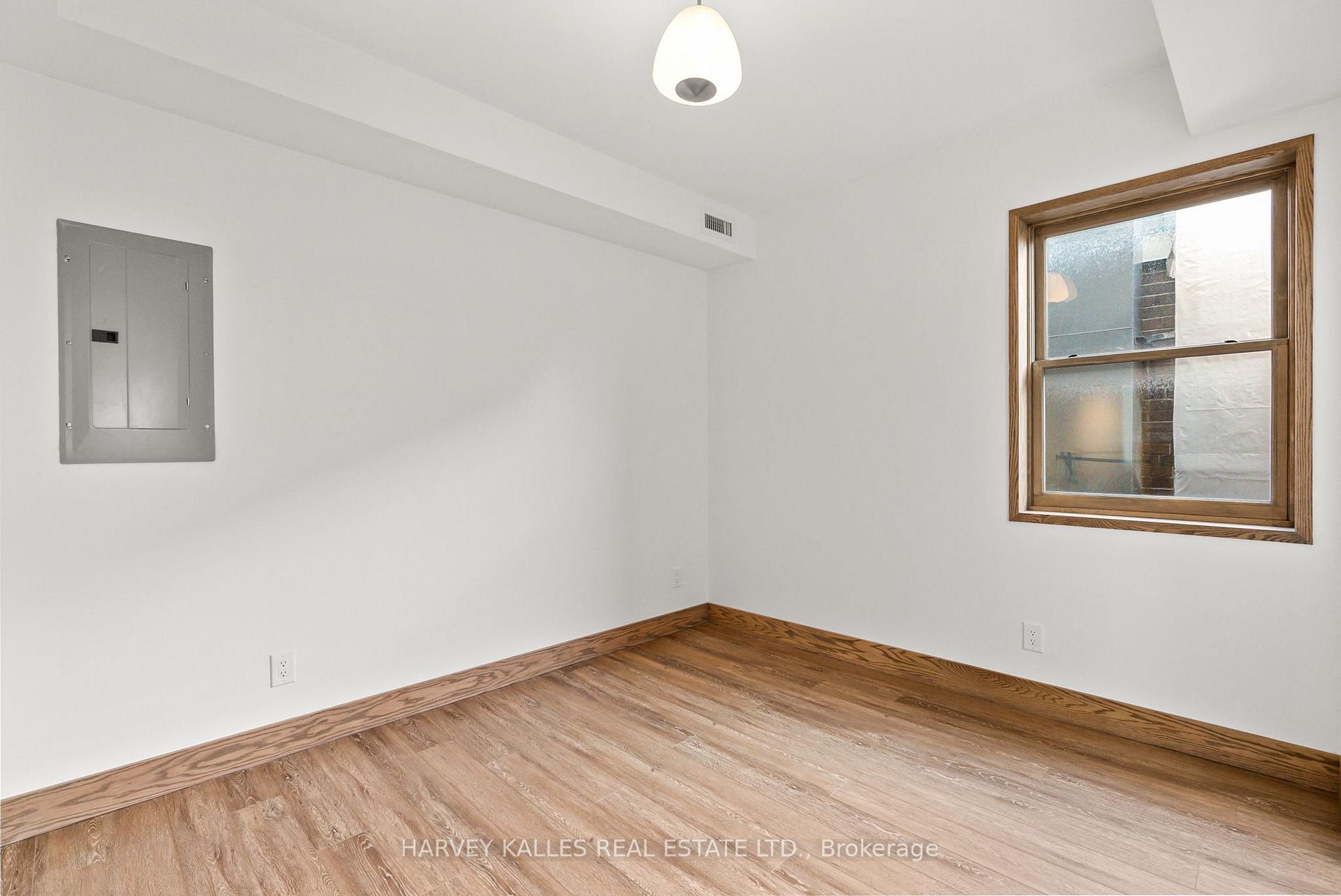 663 Greenwood Avenue One, Toronto Unit: One