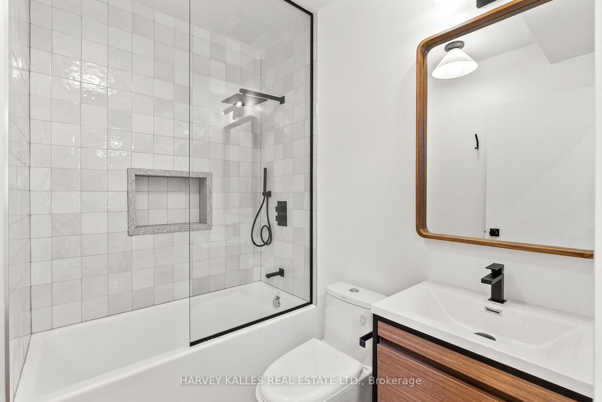 663 Greenwood Avenue One, Toronto Unit: One