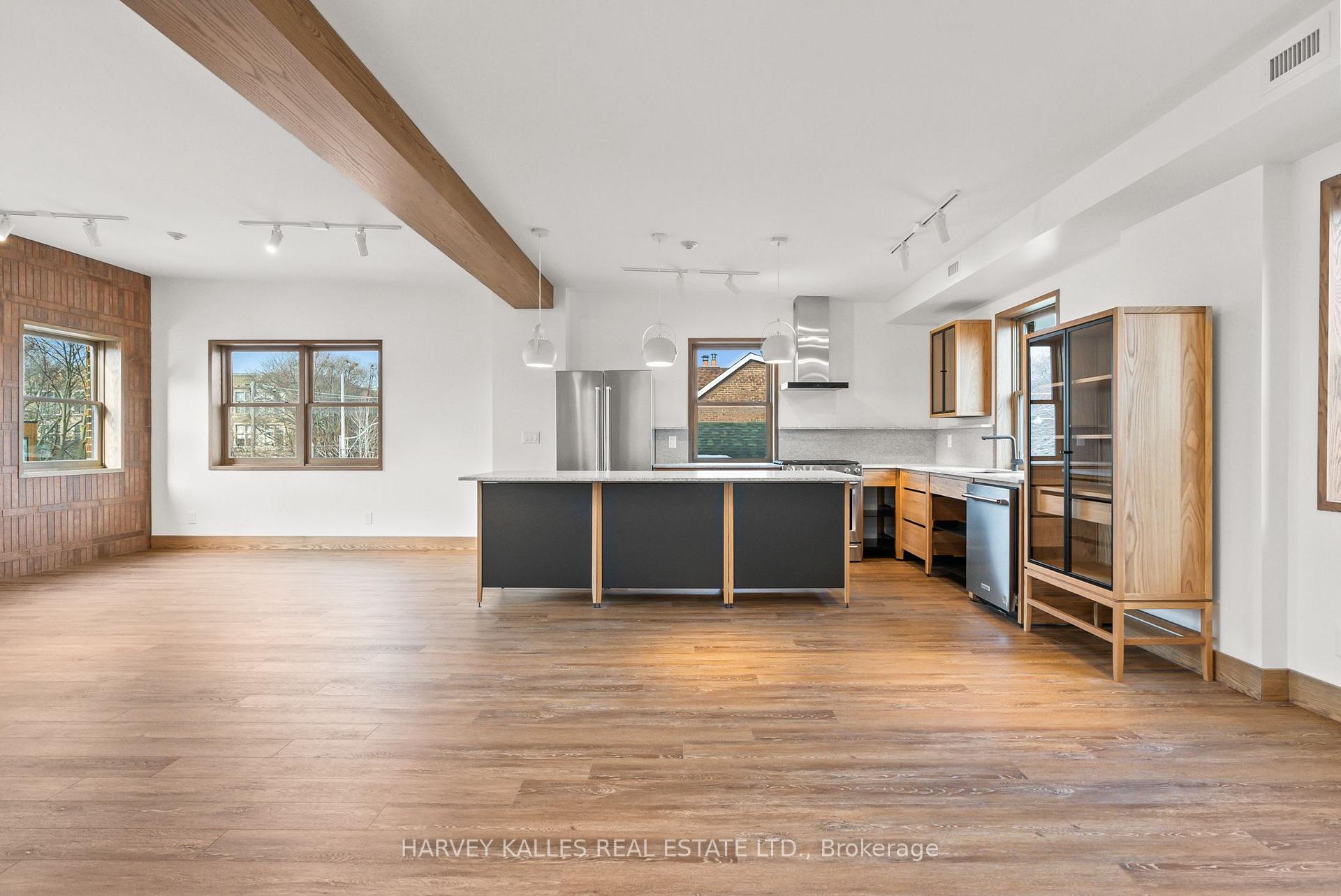 663 Greenwood Avenue One, Toronto Unit: One