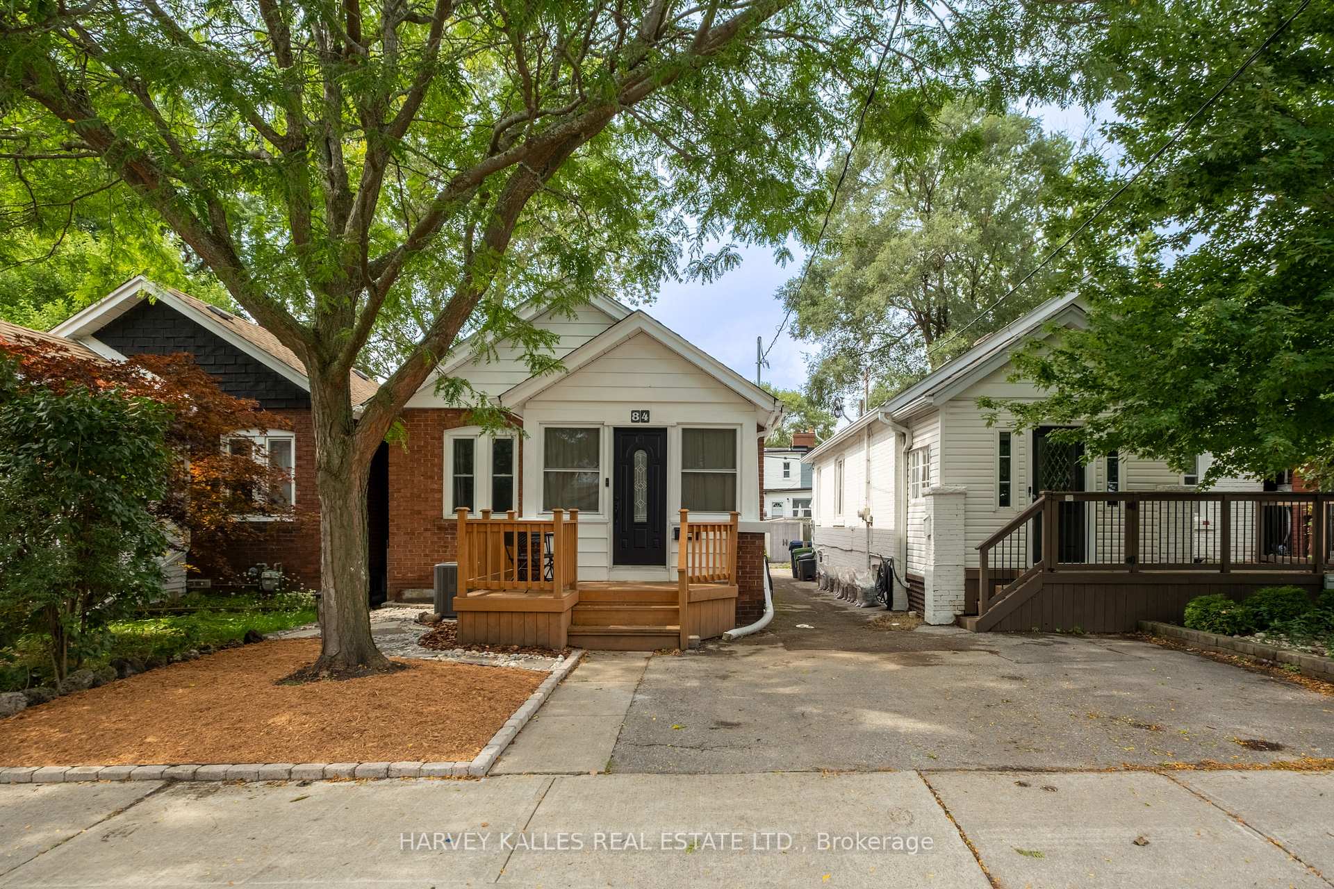 84 Coleridge Avenue, Toronto