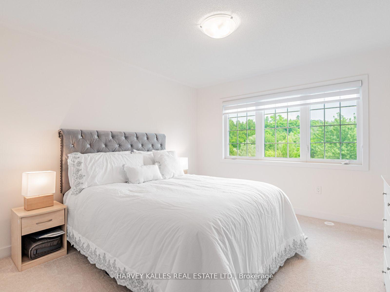 104 Lyall Stokes Circle