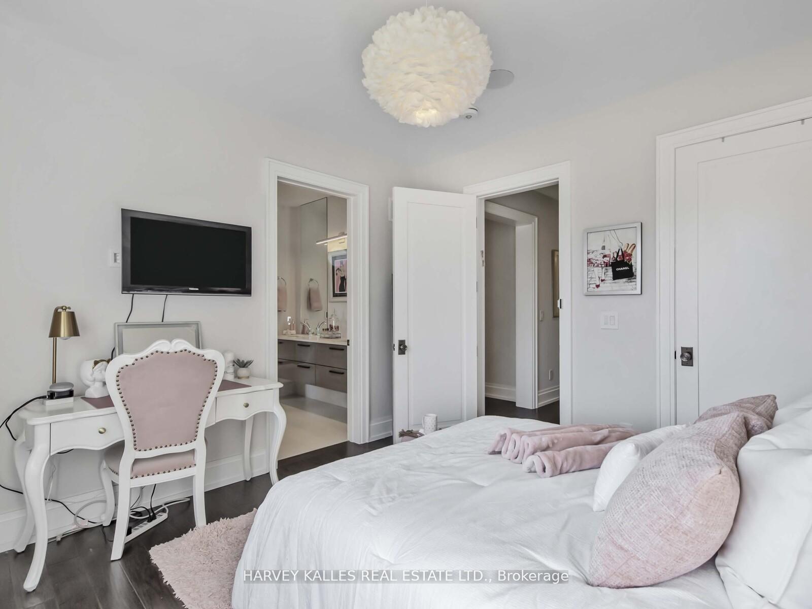 10 Malaren Road