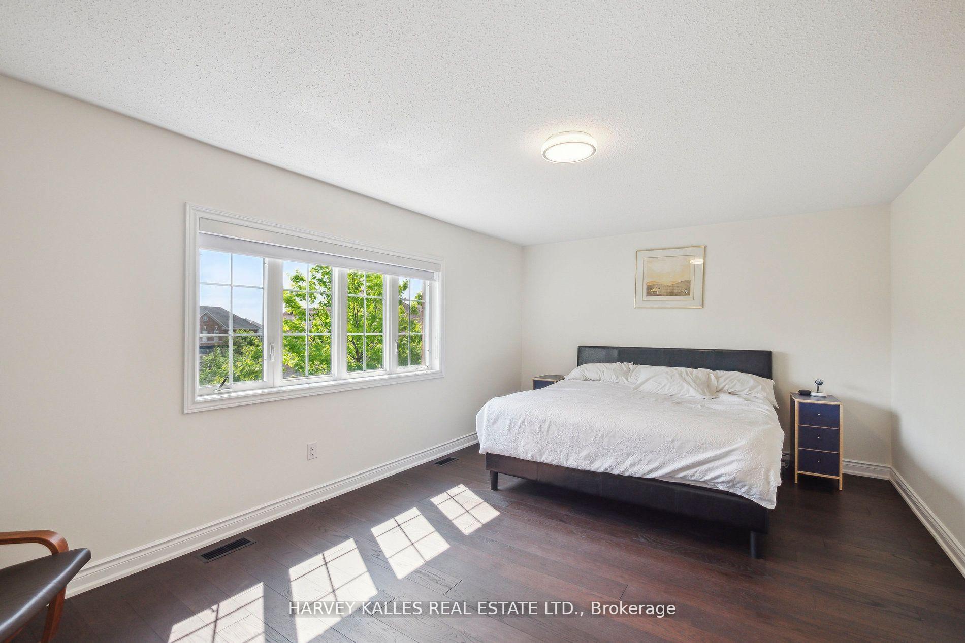 8777 Dufferin Street 45