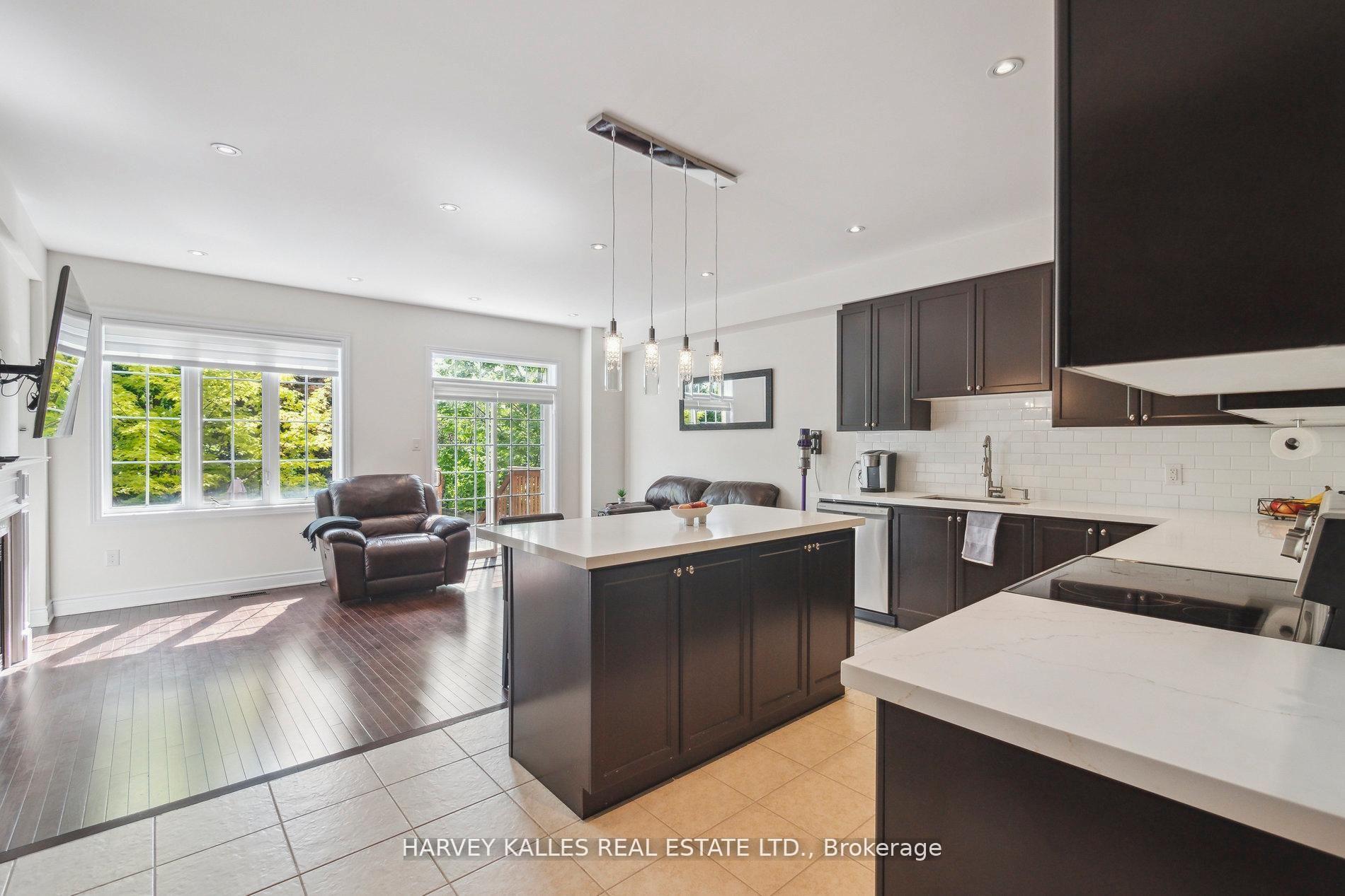 8777 Dufferin Street 45