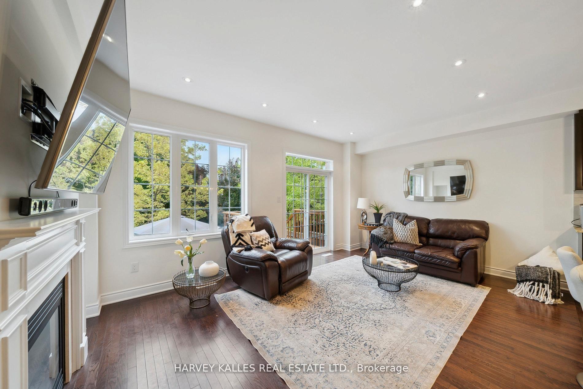 8777 Dufferin Street 45