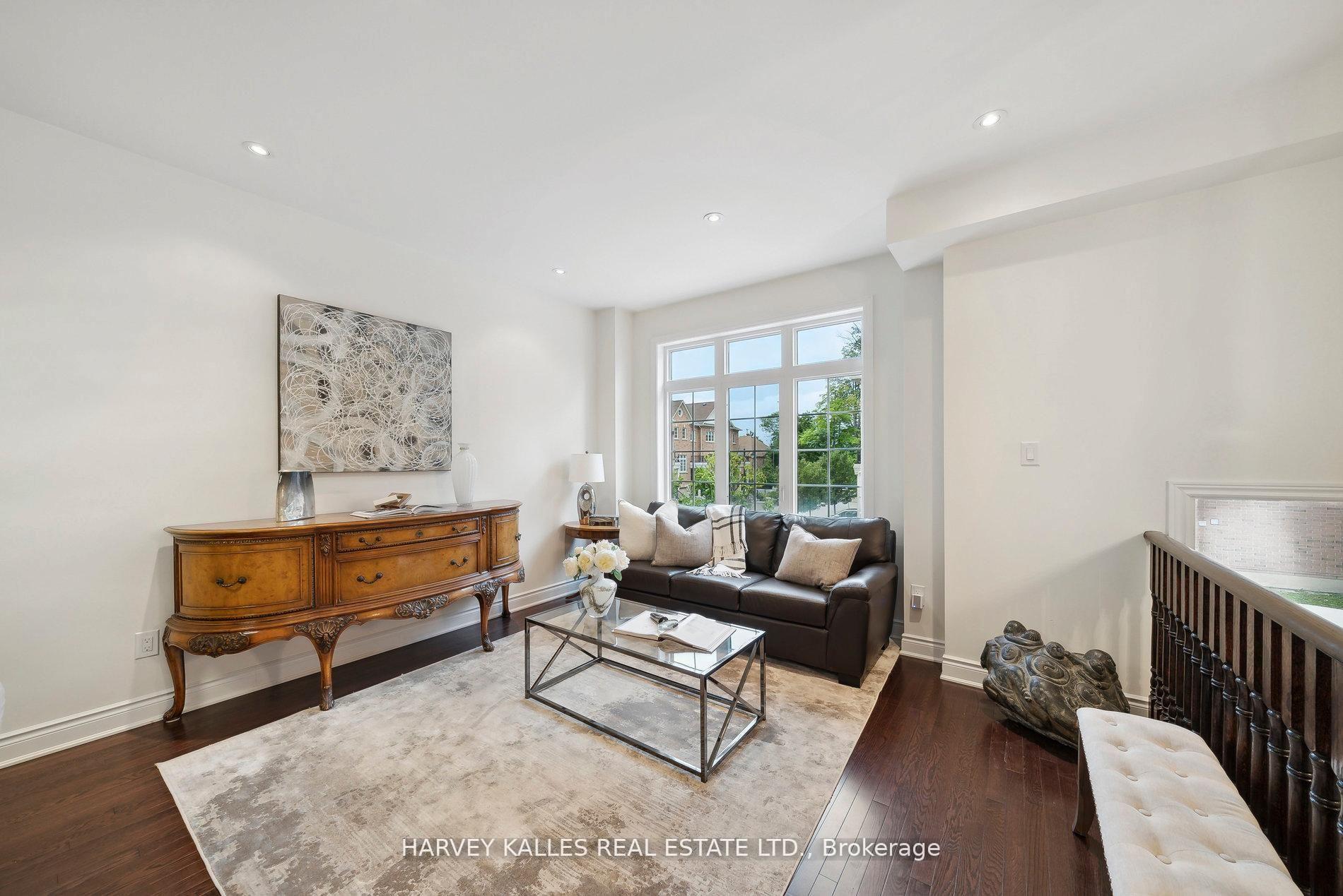 8777 Dufferin Street 45