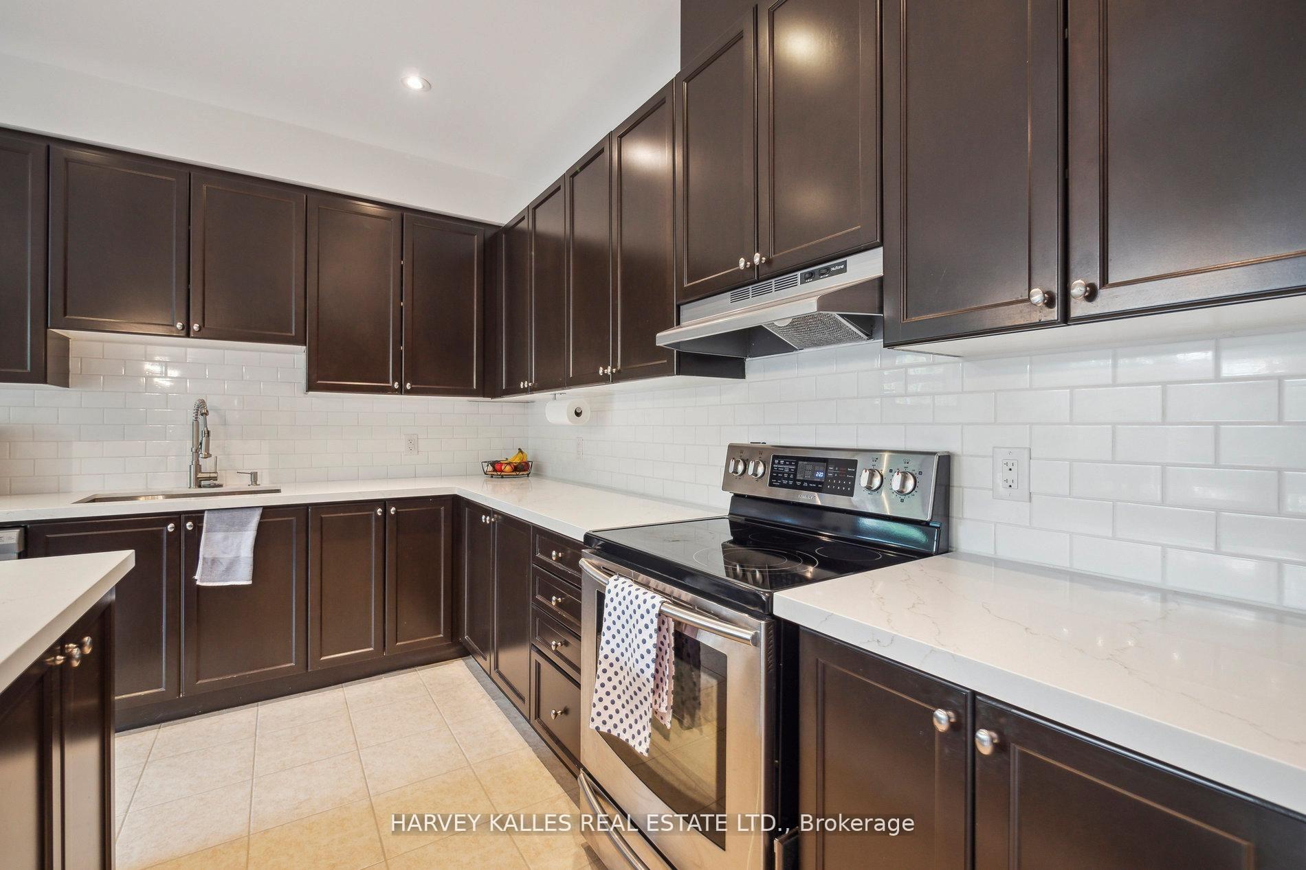 8777 Dufferin Street 45