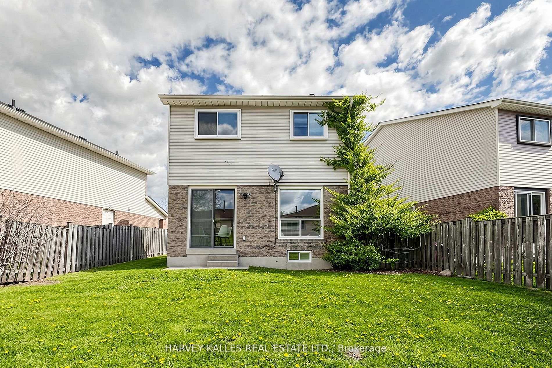 197 Lisa Crescent