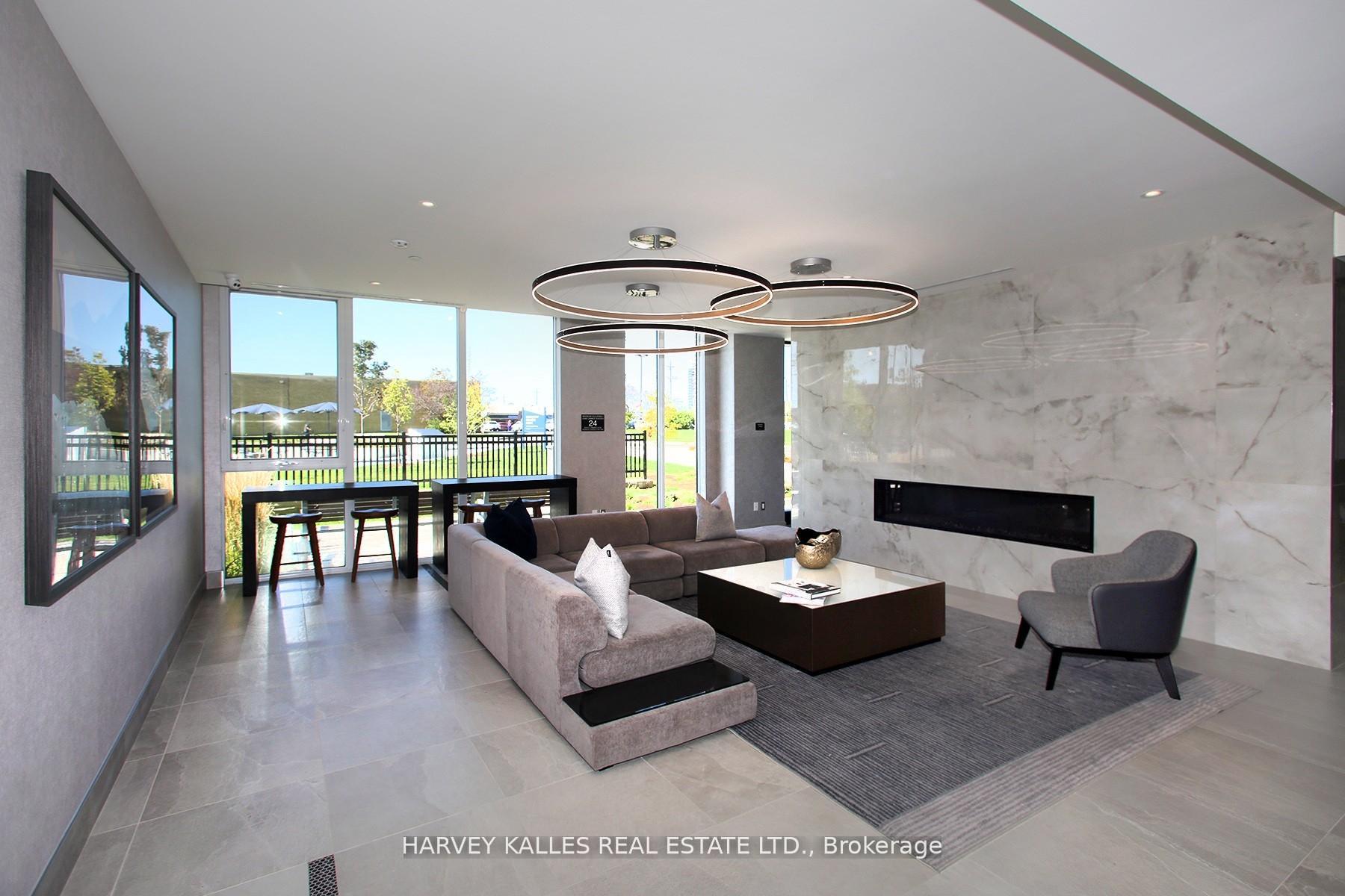 185 Deerfield Road 305