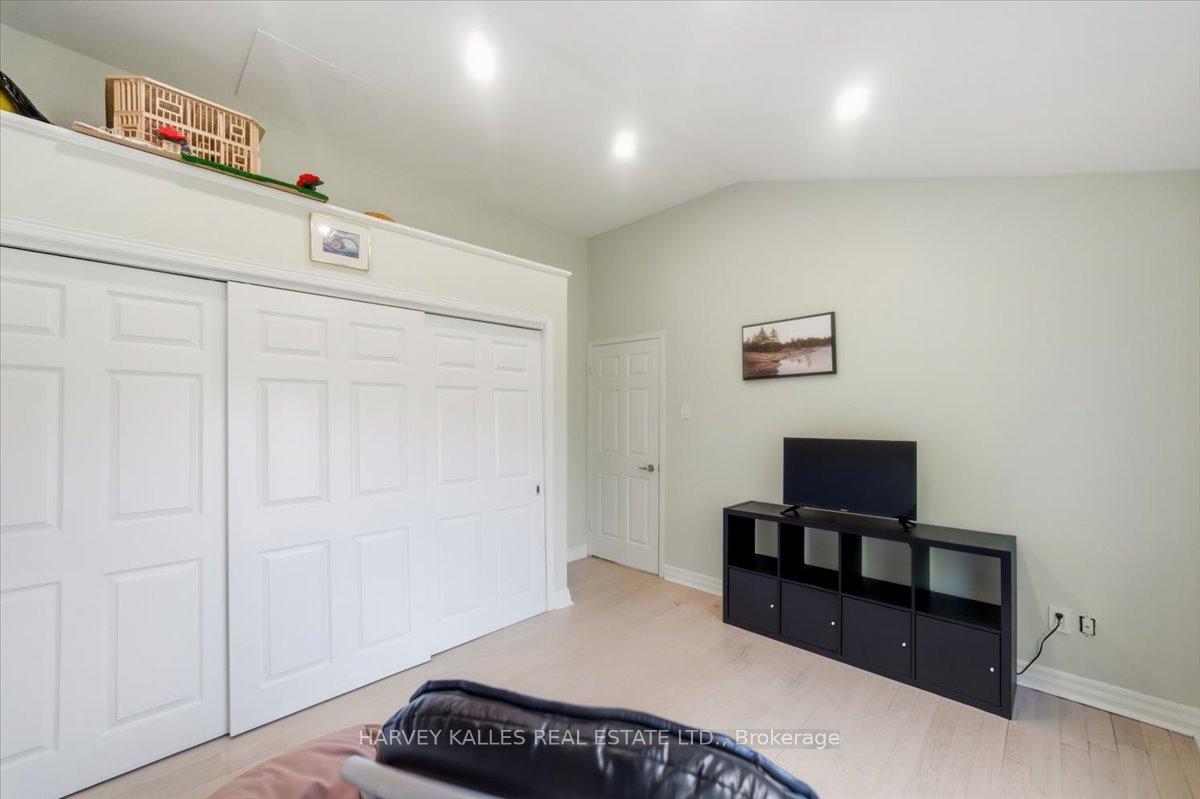 72 Walmer Road