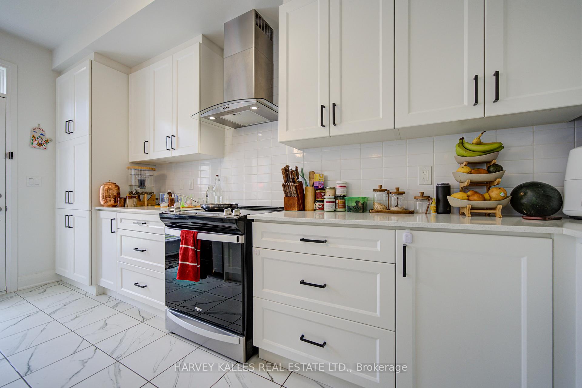 33 Concert Hill Way