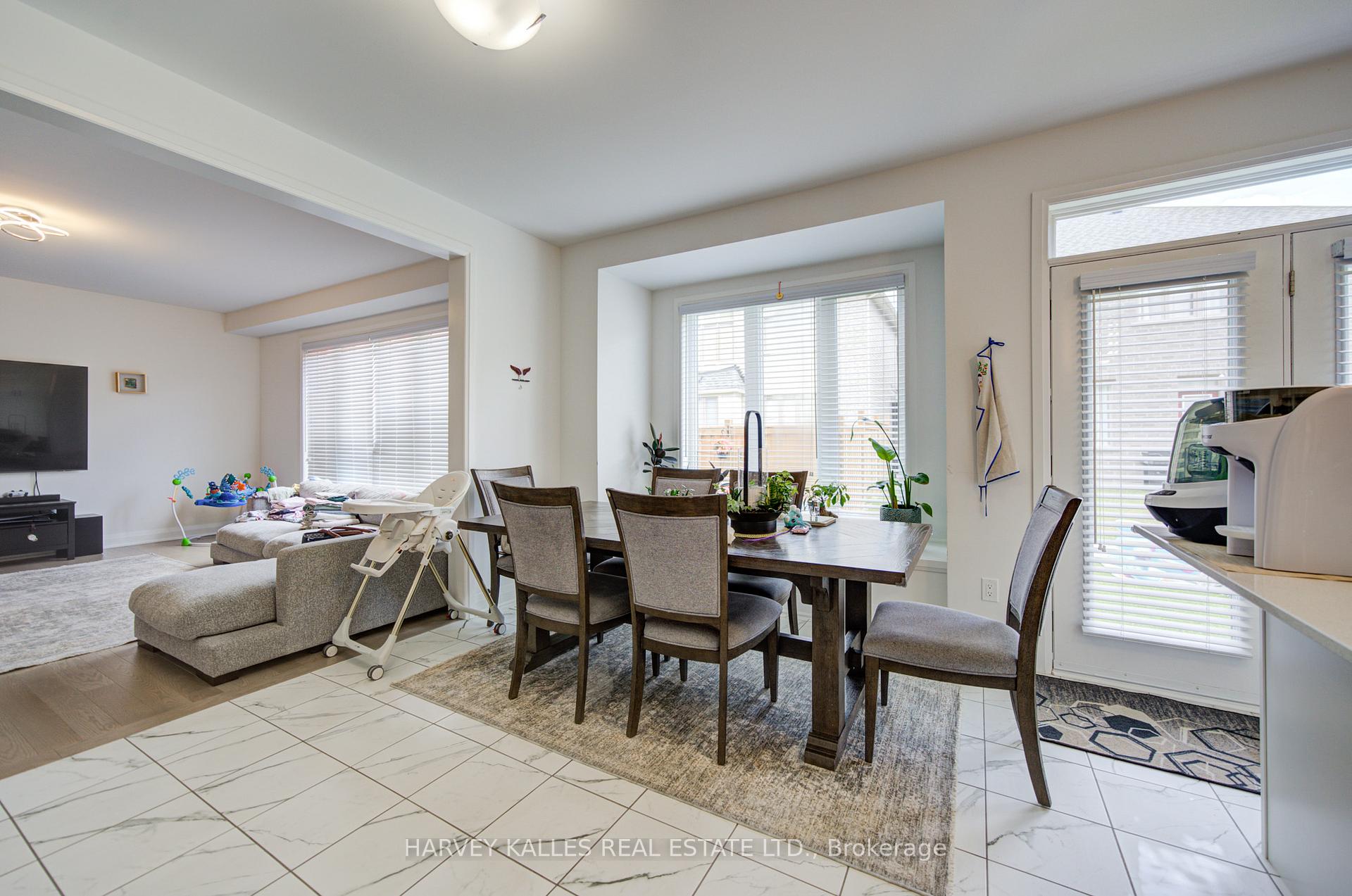 33 Concert Hill Way