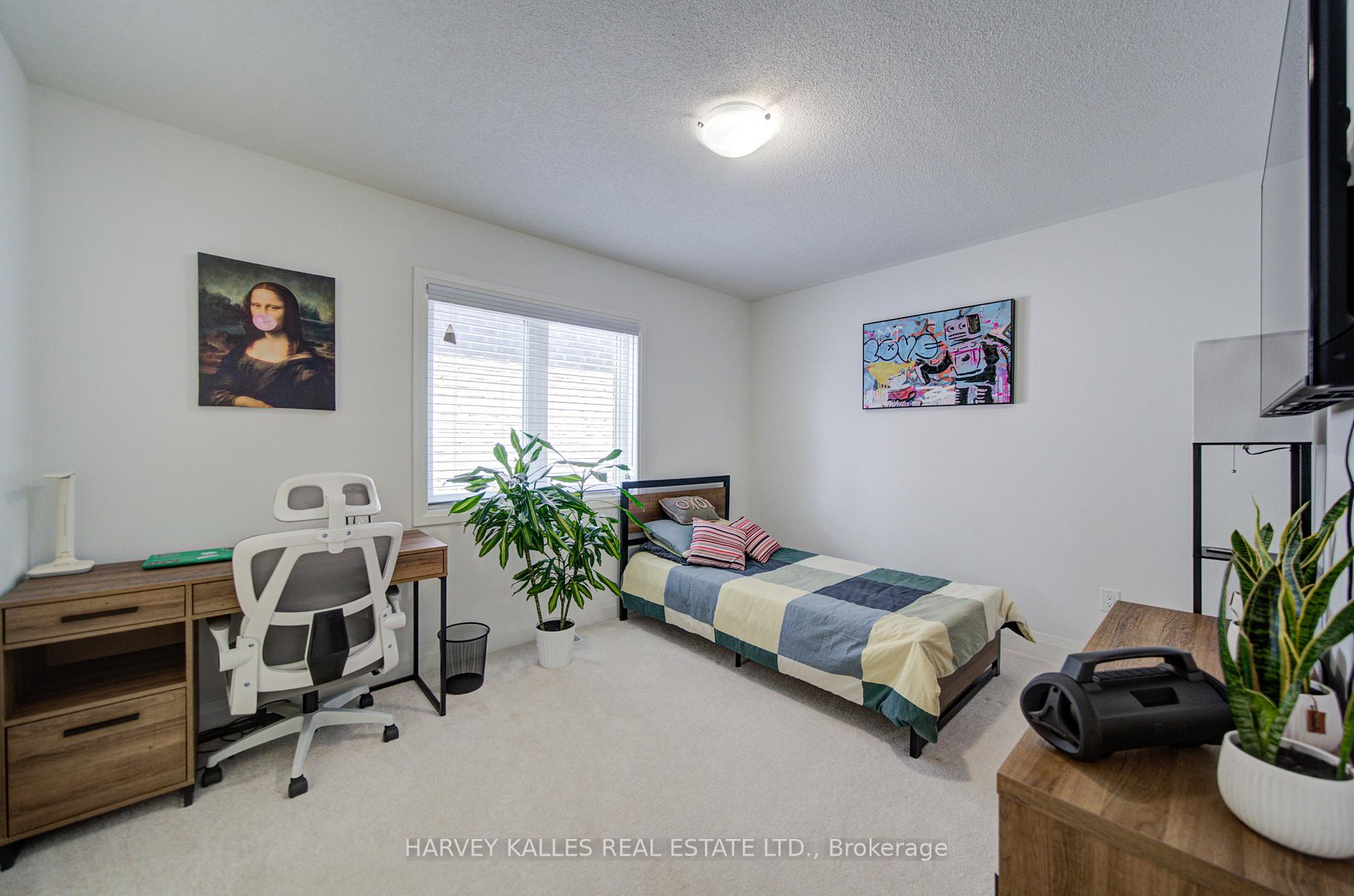 33 Concert Hill Way