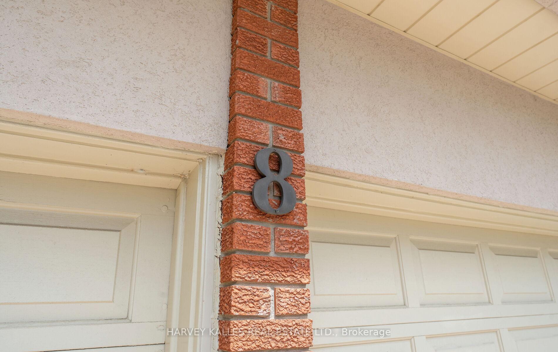 8 Granada Court