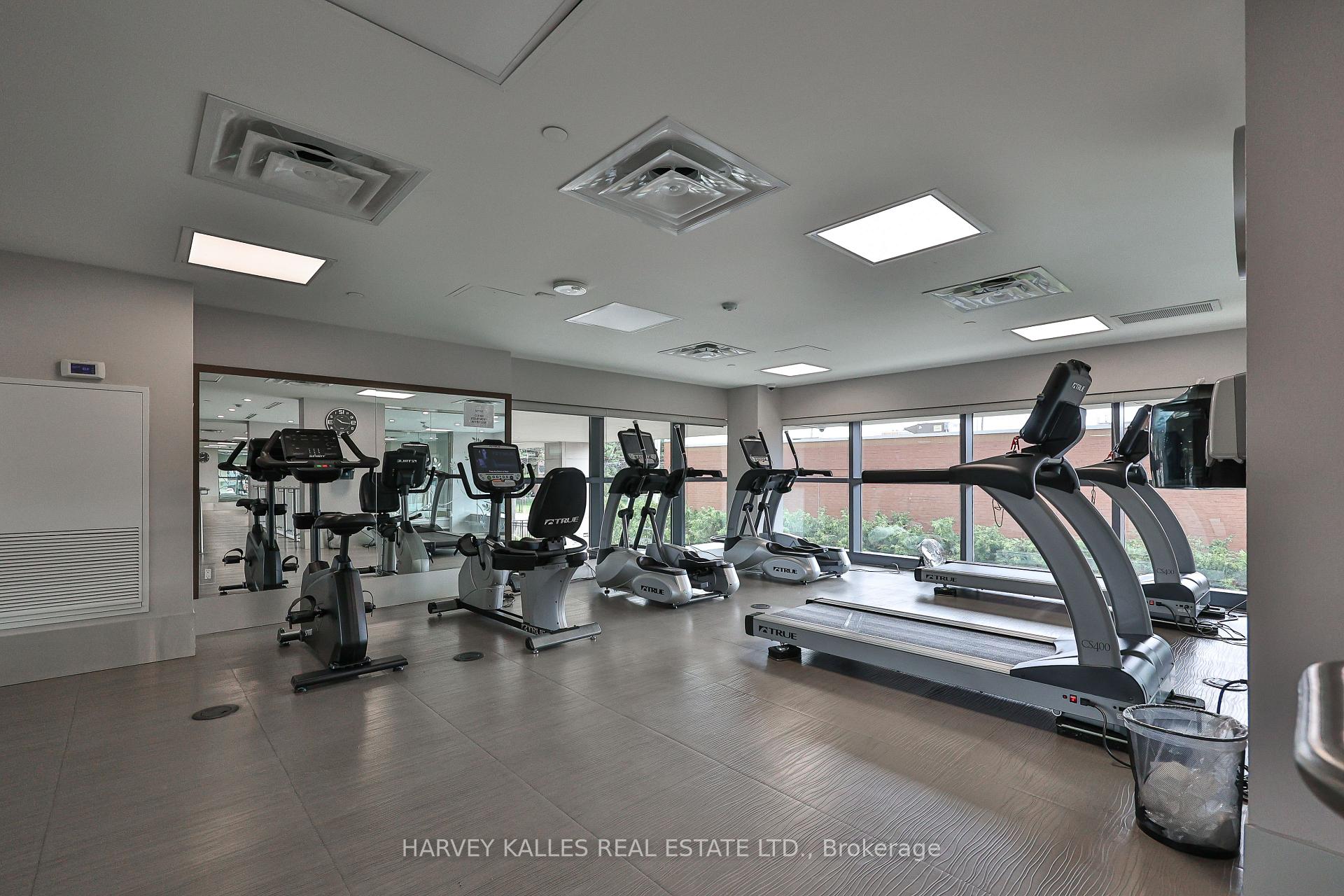 7608 Yonge Street 622