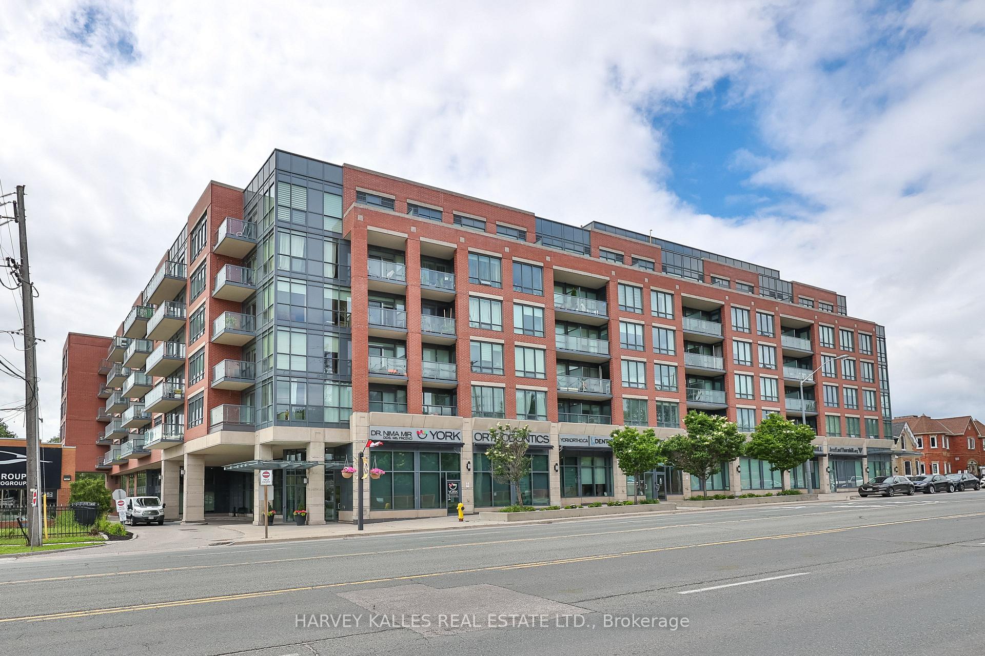7608 Yonge Street 622