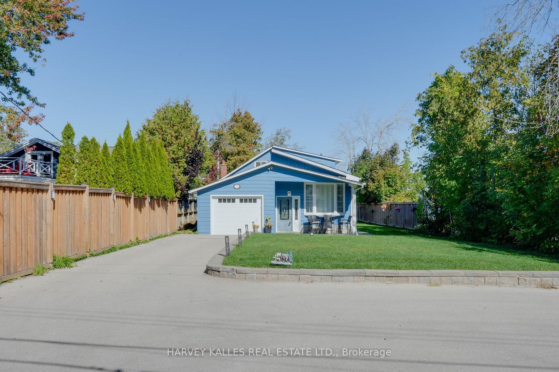 72 Lakeside Drive