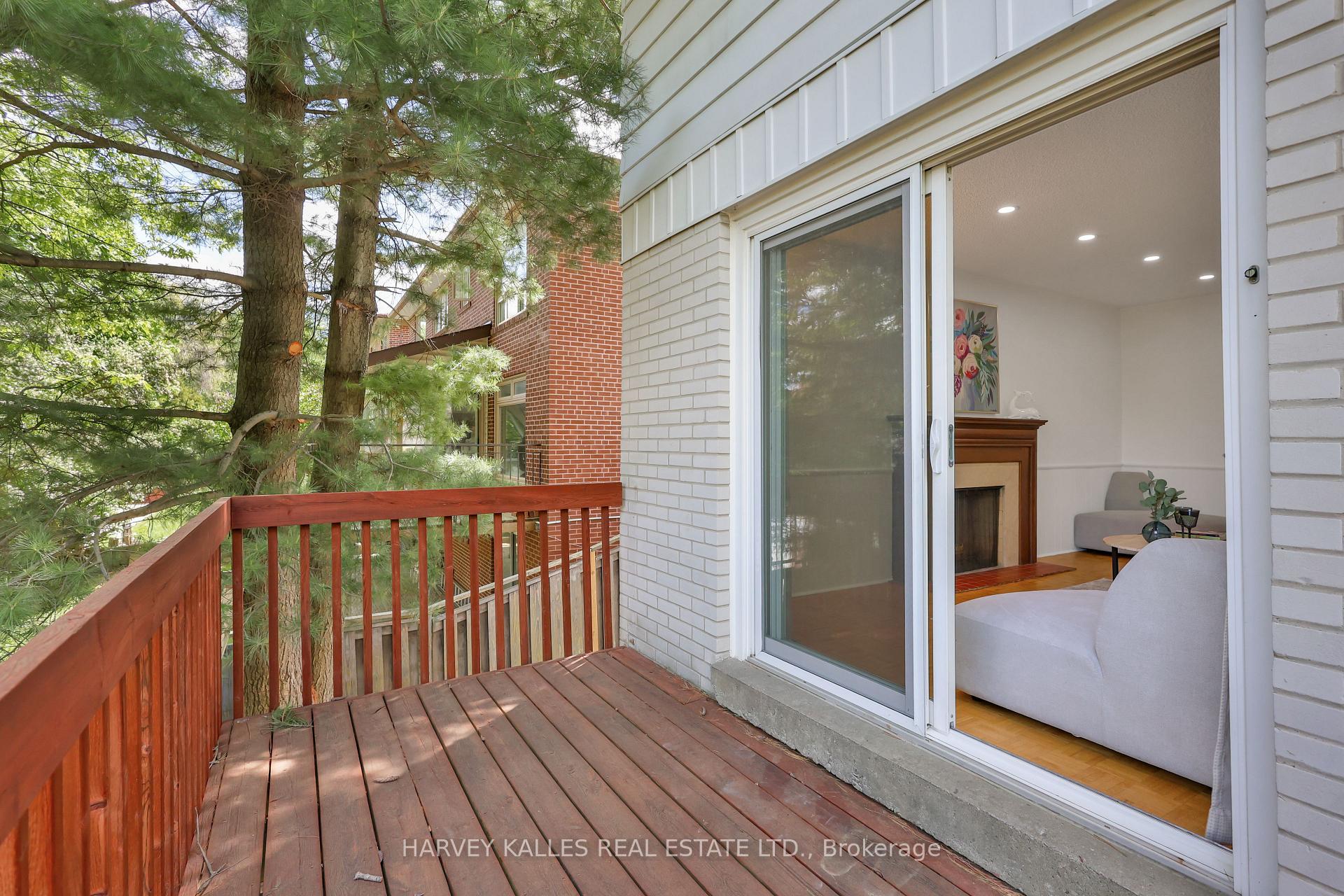 62 Aberfeldy Crescent
