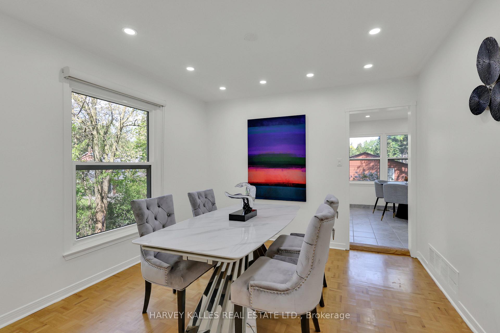 62 Aberfeldy Crescent