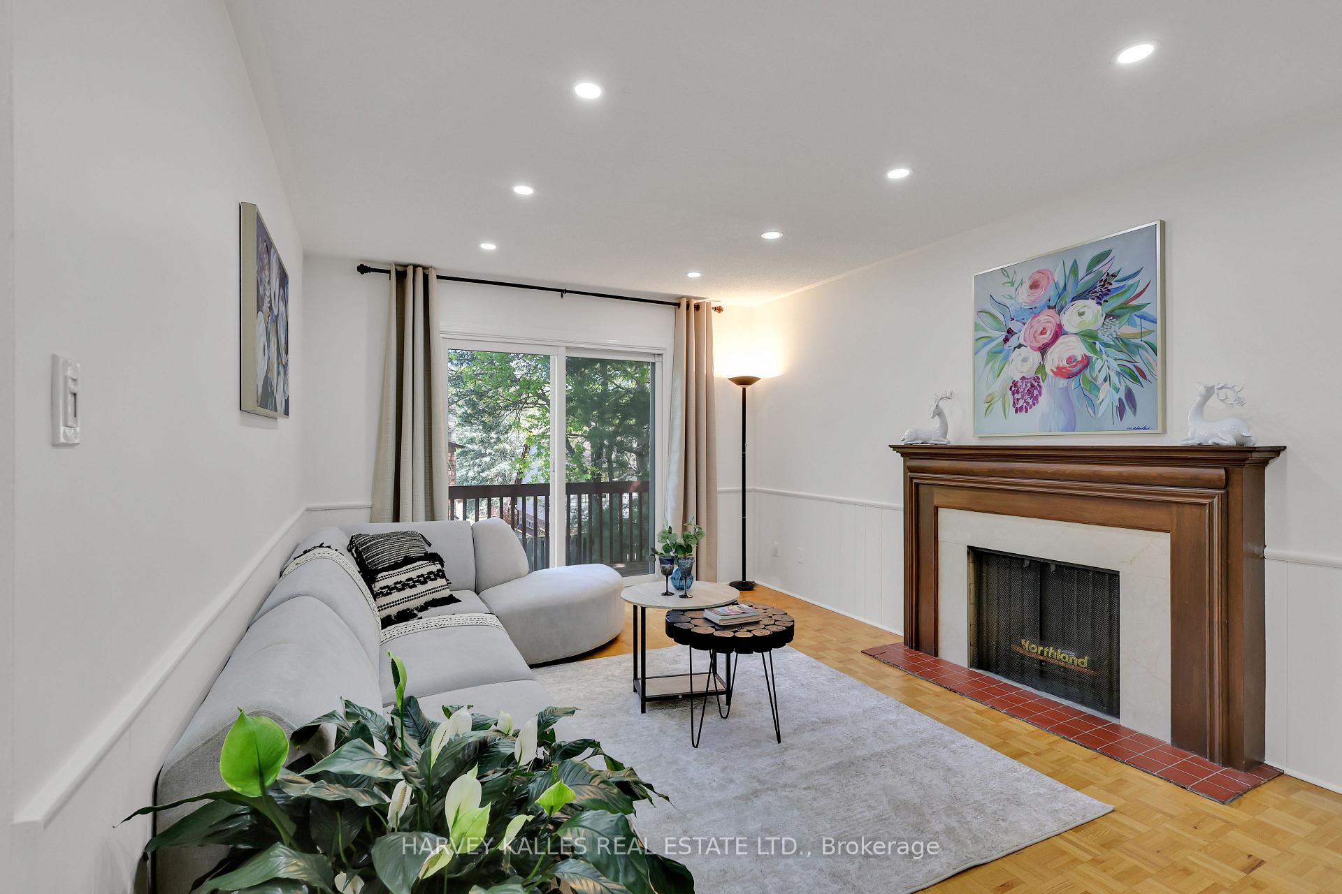 62 Aberfeldy Crescent