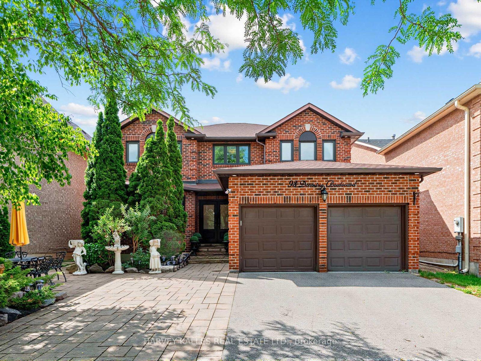 93 Downing Boulevard