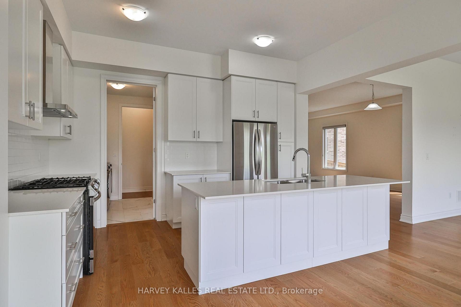4 Meadow Vista Crescent