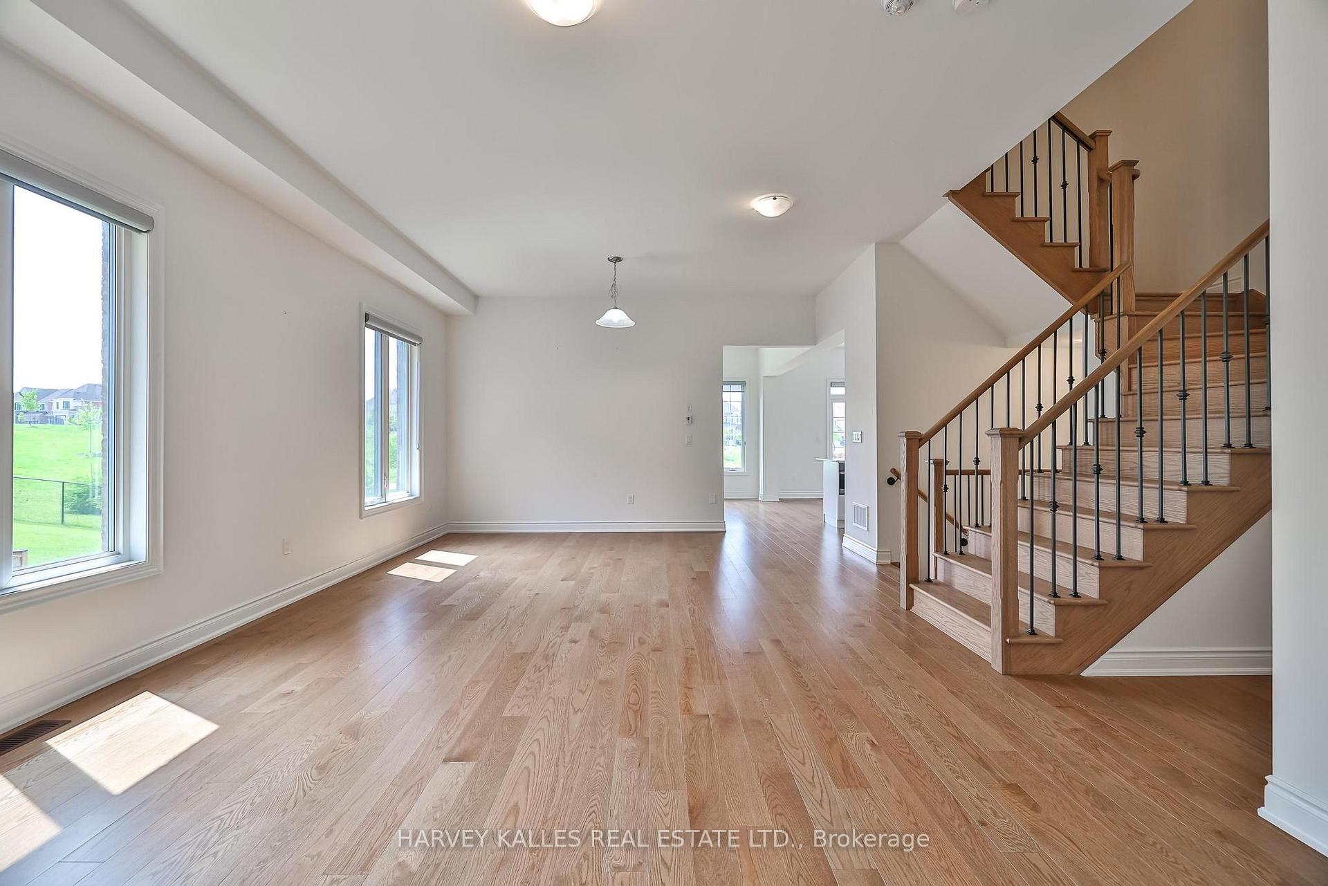4 Meadow Vista Crescent