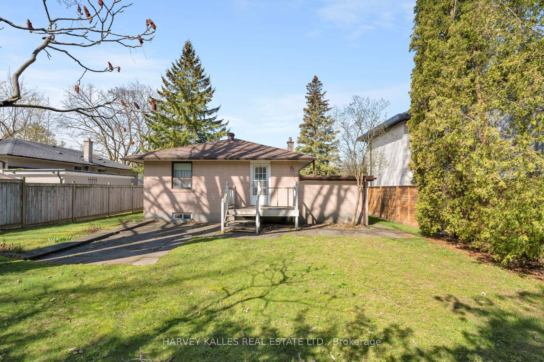 133 Wood Lane